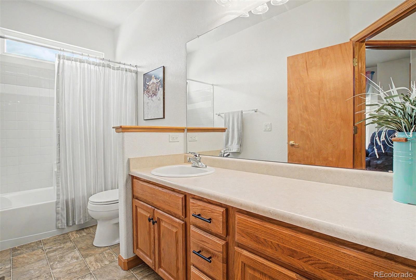MLS Image #23 for 16555  umpire court,hudson, Colorado