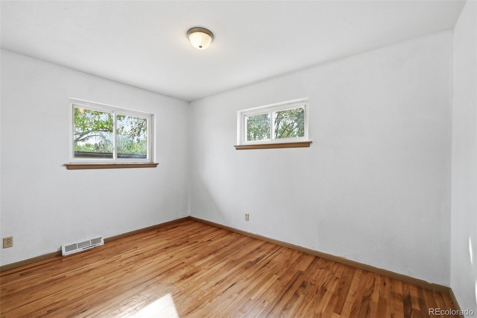 MLS Image #13 for 609  placid road,colorado springs, Colorado