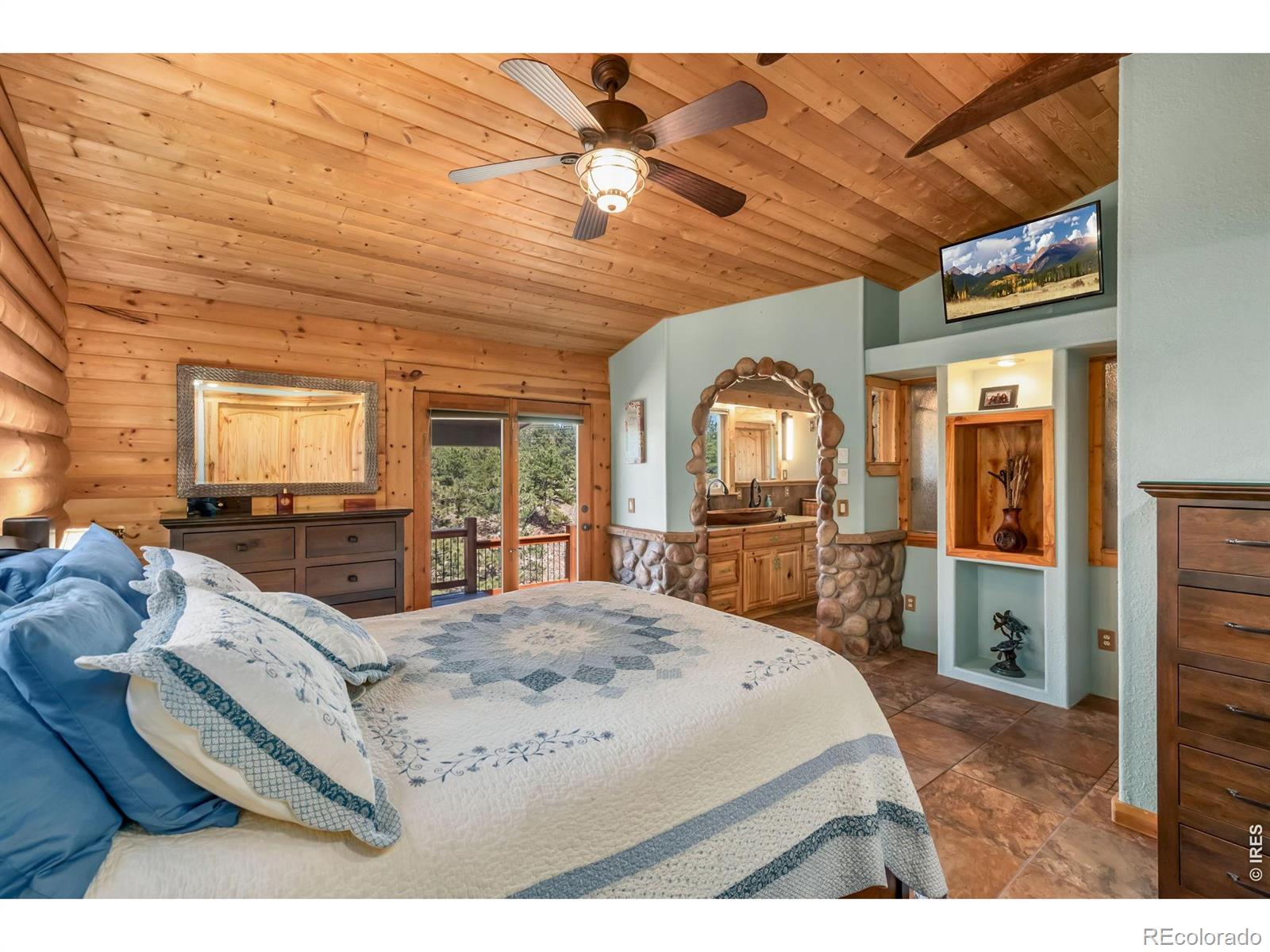 MLS Image #16 for 9201  four wheel drive,loveland, Colorado