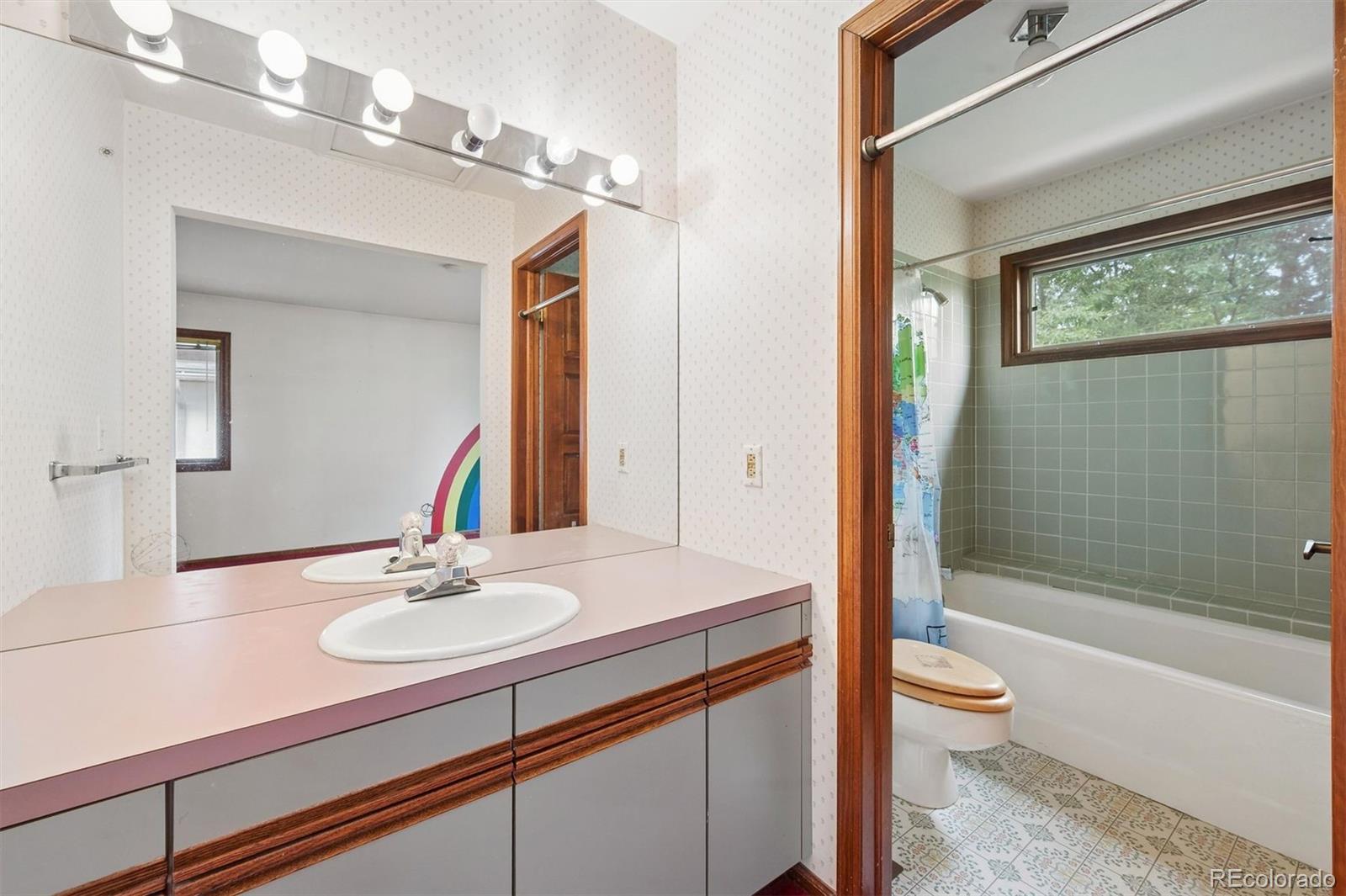 MLS Image #15 for 30 s dexter street,denver, Colorado