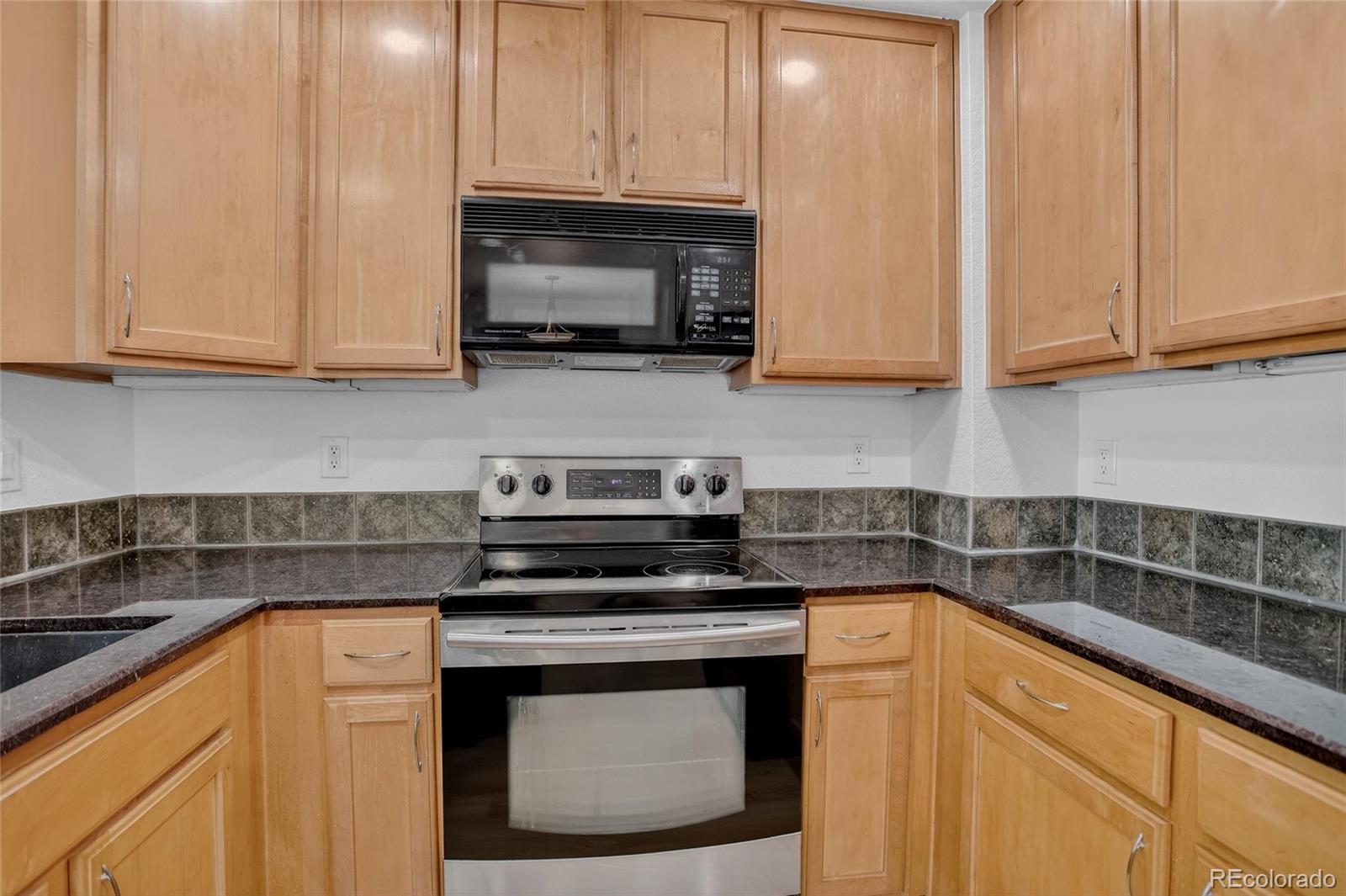 MLS Image #14 for 14237  craftsman way,broomfield, Colorado