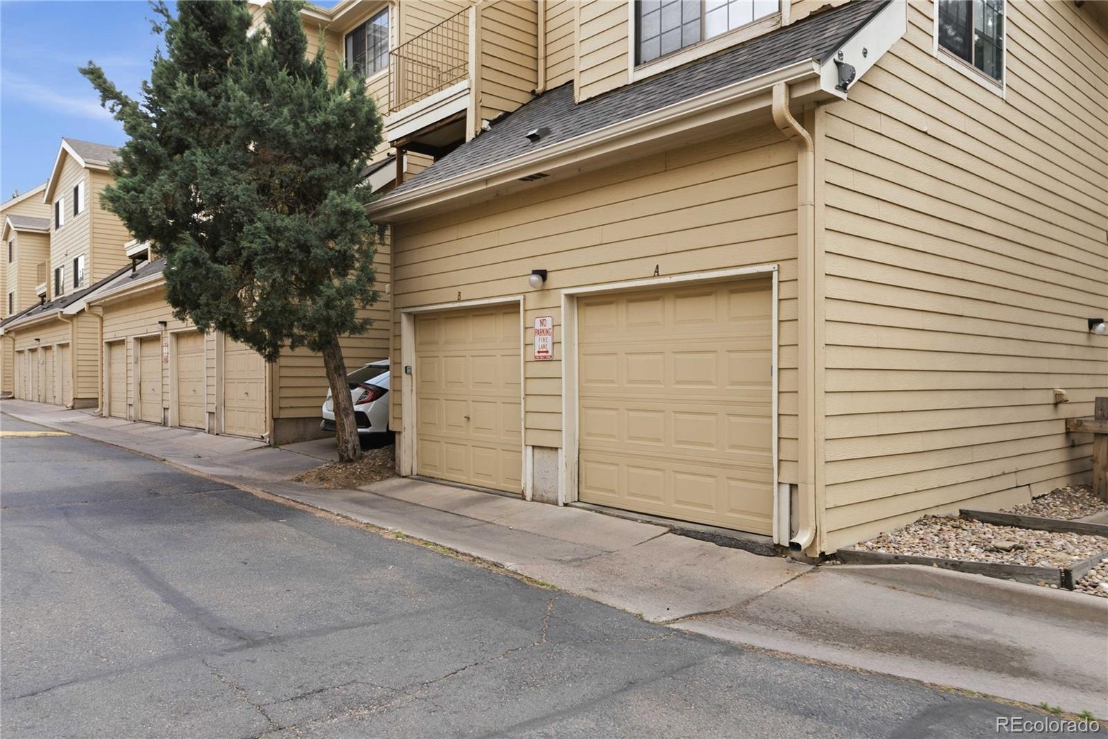 MLS Image #19 for 910 s dahlia street,denver, Colorado