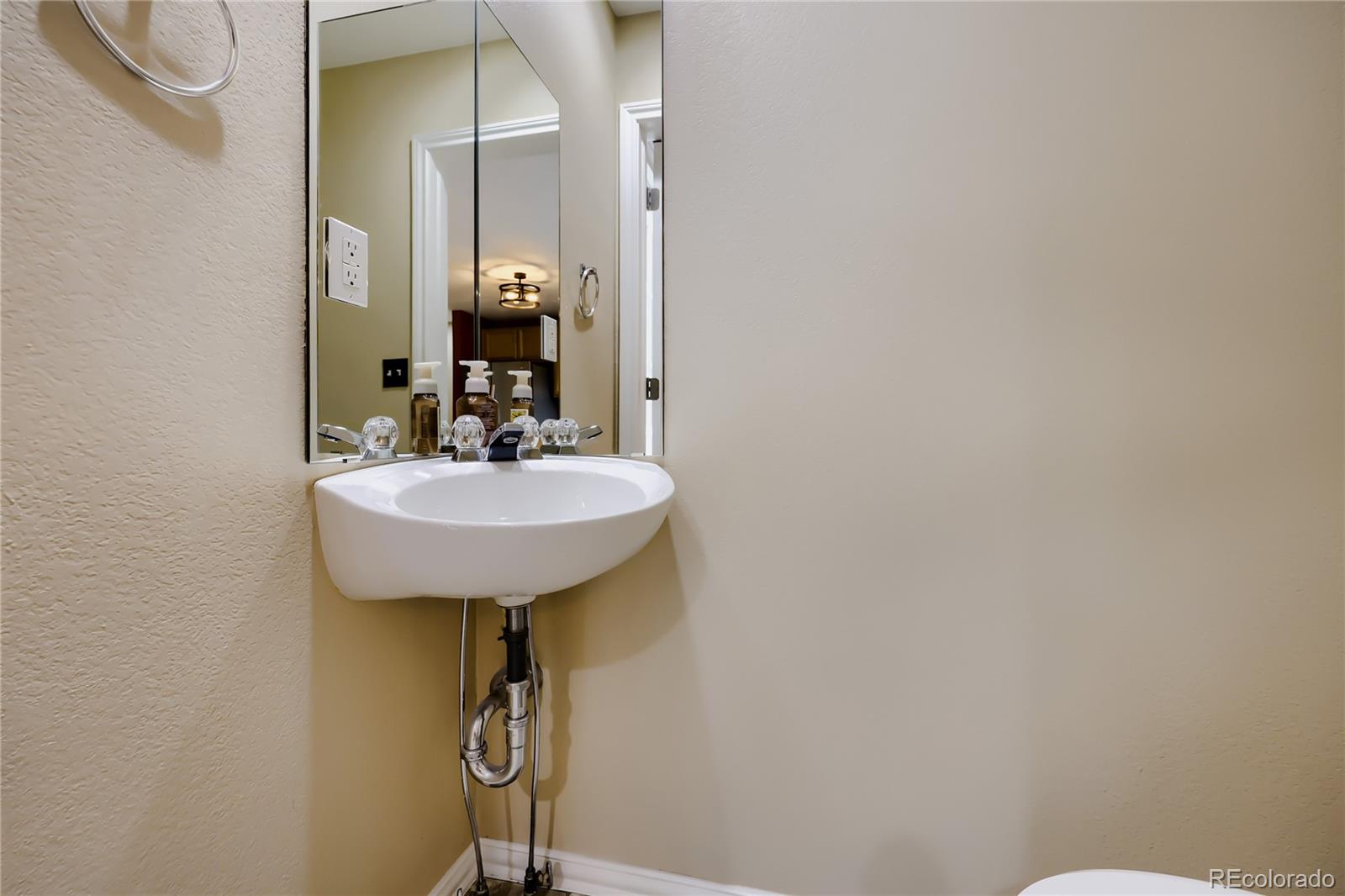 MLS Image #11 for 9493  longs peak drive ,commerce city, Colorado