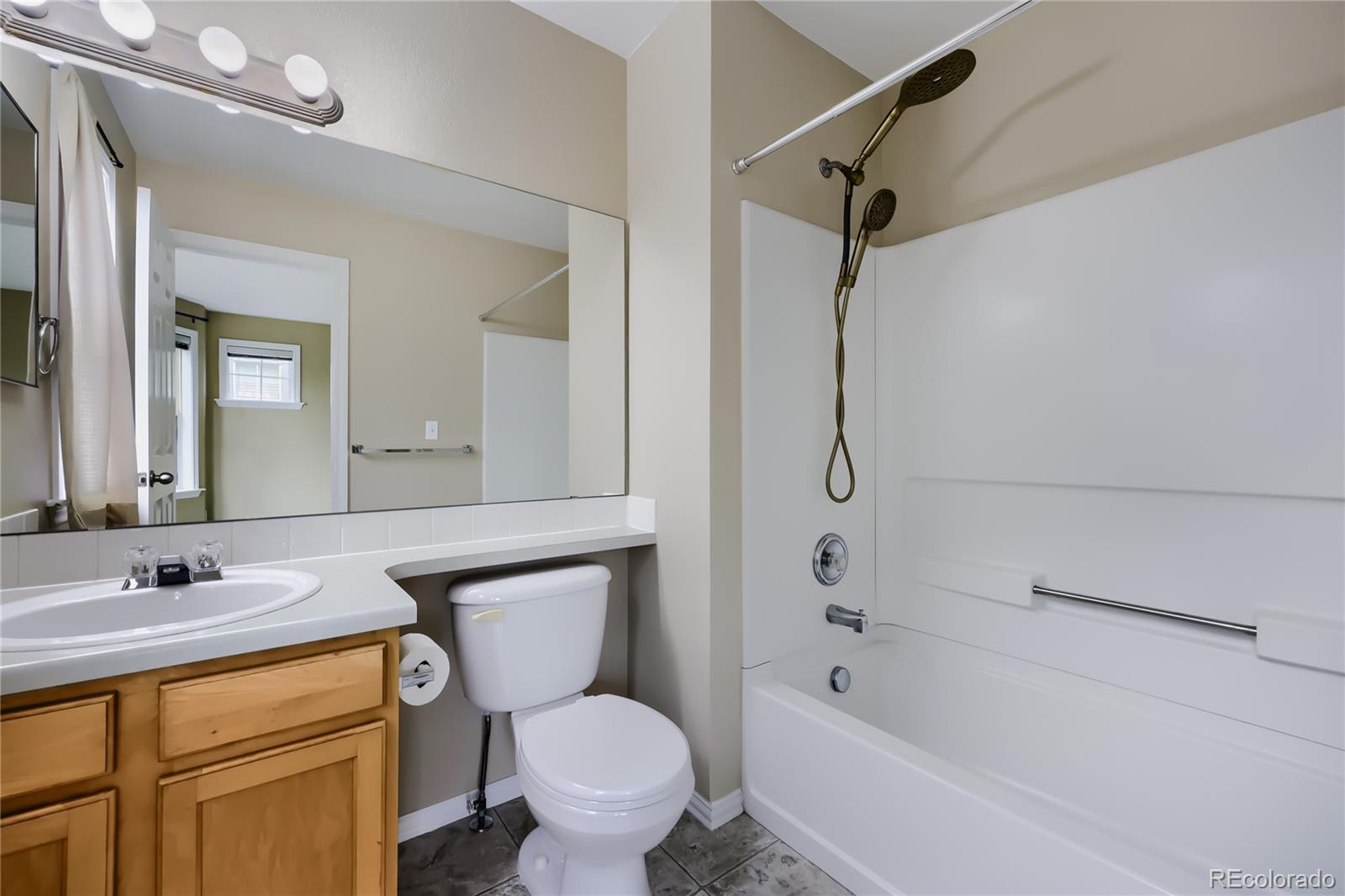 MLS Image #15 for 9493  longs peak drive ,commerce city, Colorado