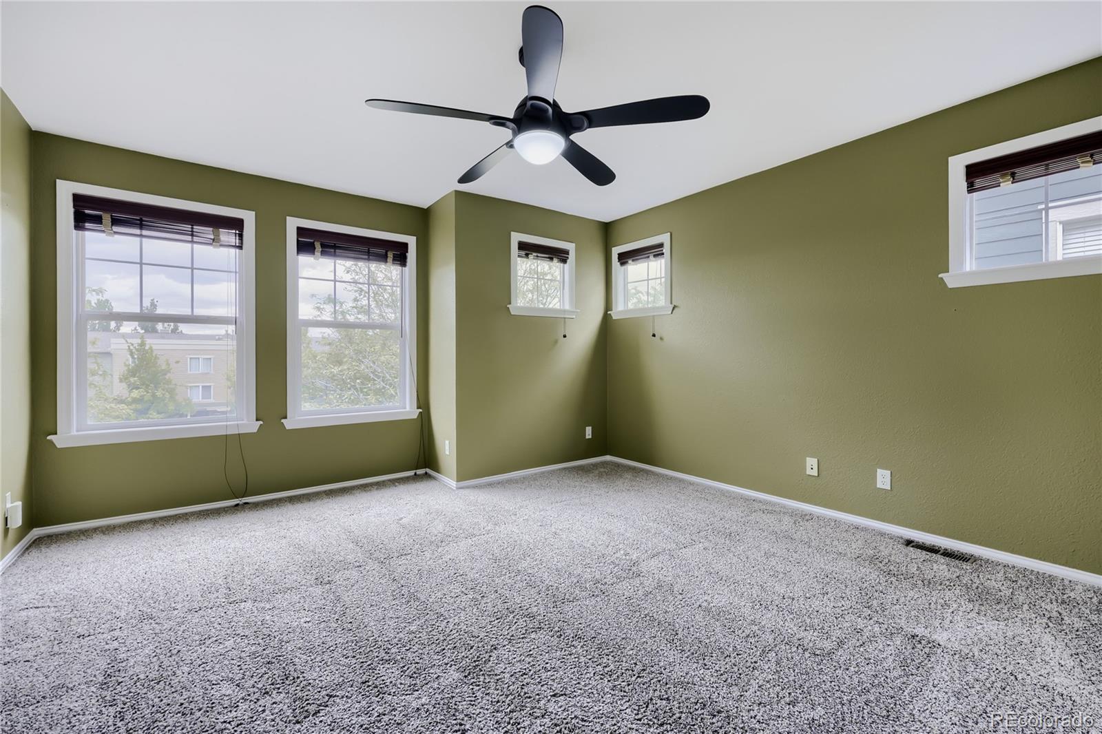 MLS Image #16 for 9493  longs peak drive ,commerce city, Colorado