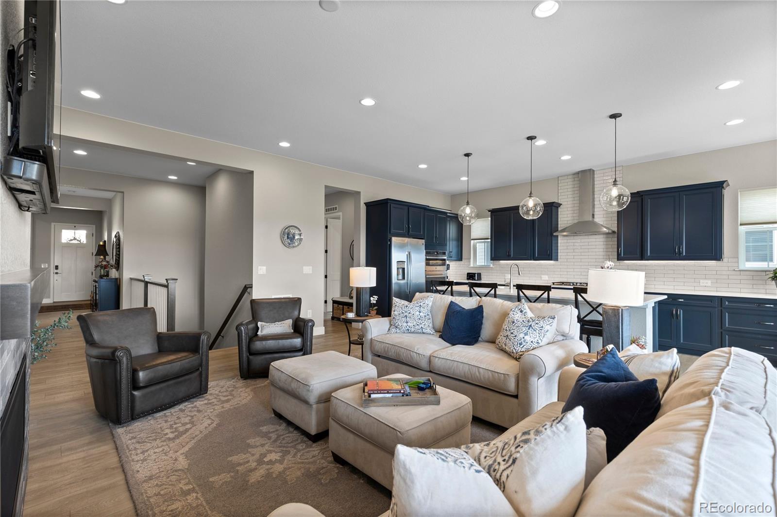 MLS Image #5 for 7129  canyonpoint road,castle pines, Colorado