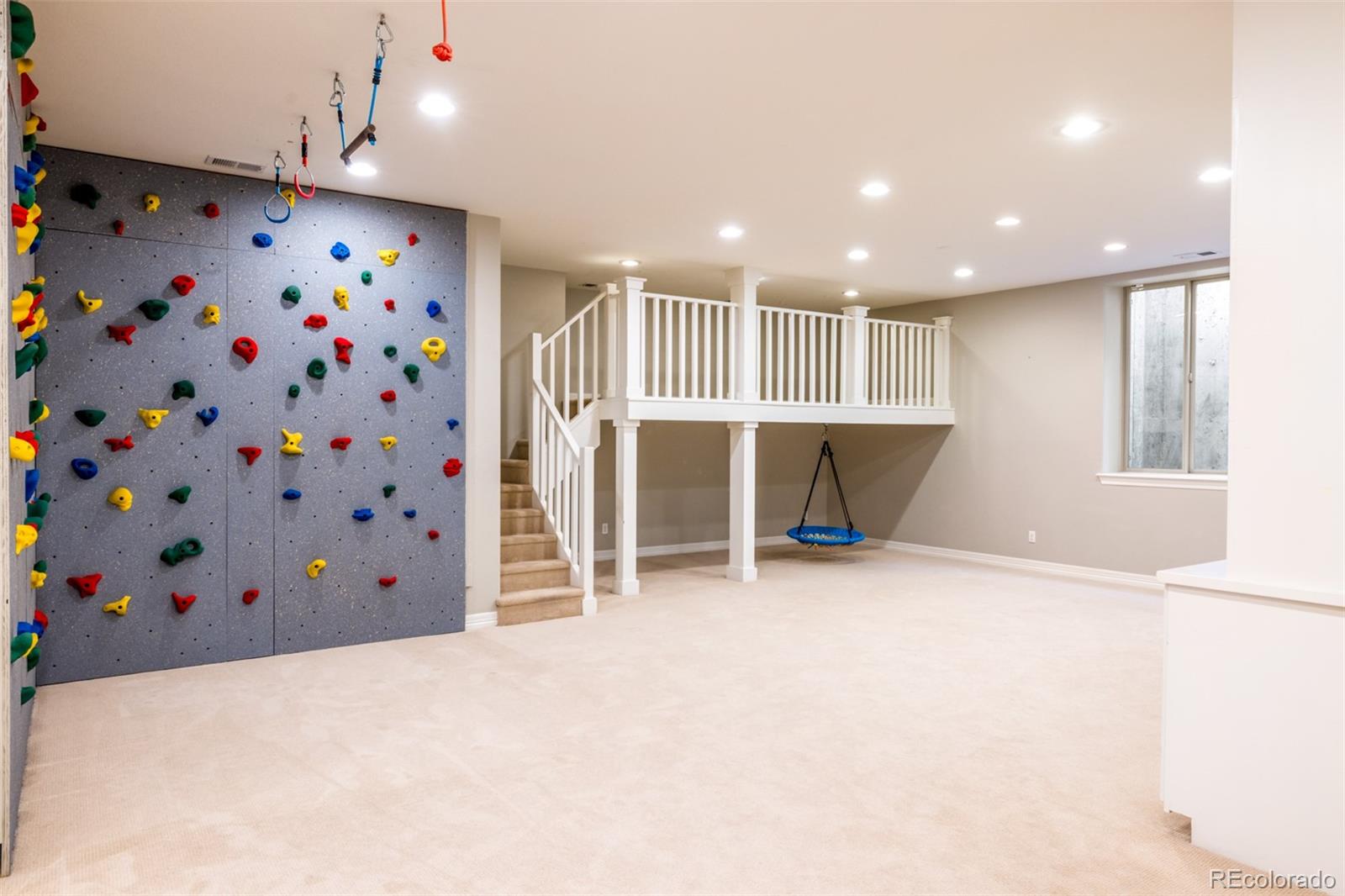 MLS Image #30 for 9740 e 32nd avenue,denver, Colorado
