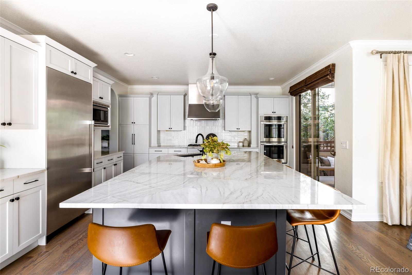 MLS Image #8 for 9740 e 32nd avenue,denver, Colorado