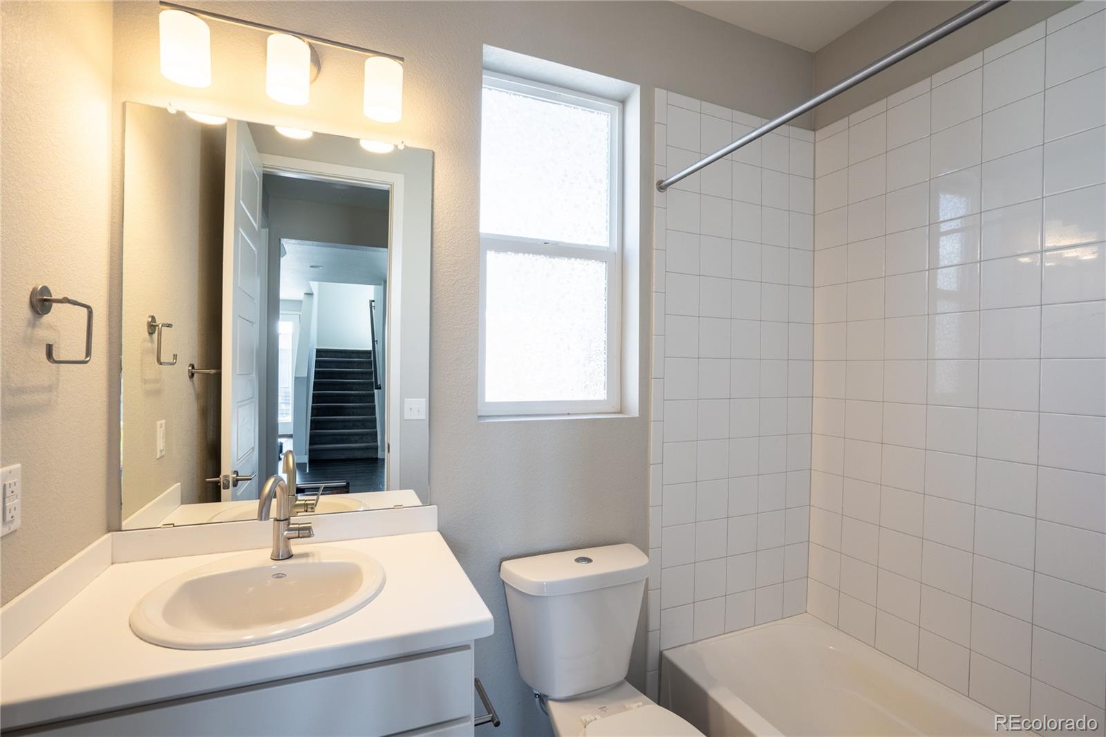 MLS Image #12 for 15858 e broncos place,englewood, Colorado
