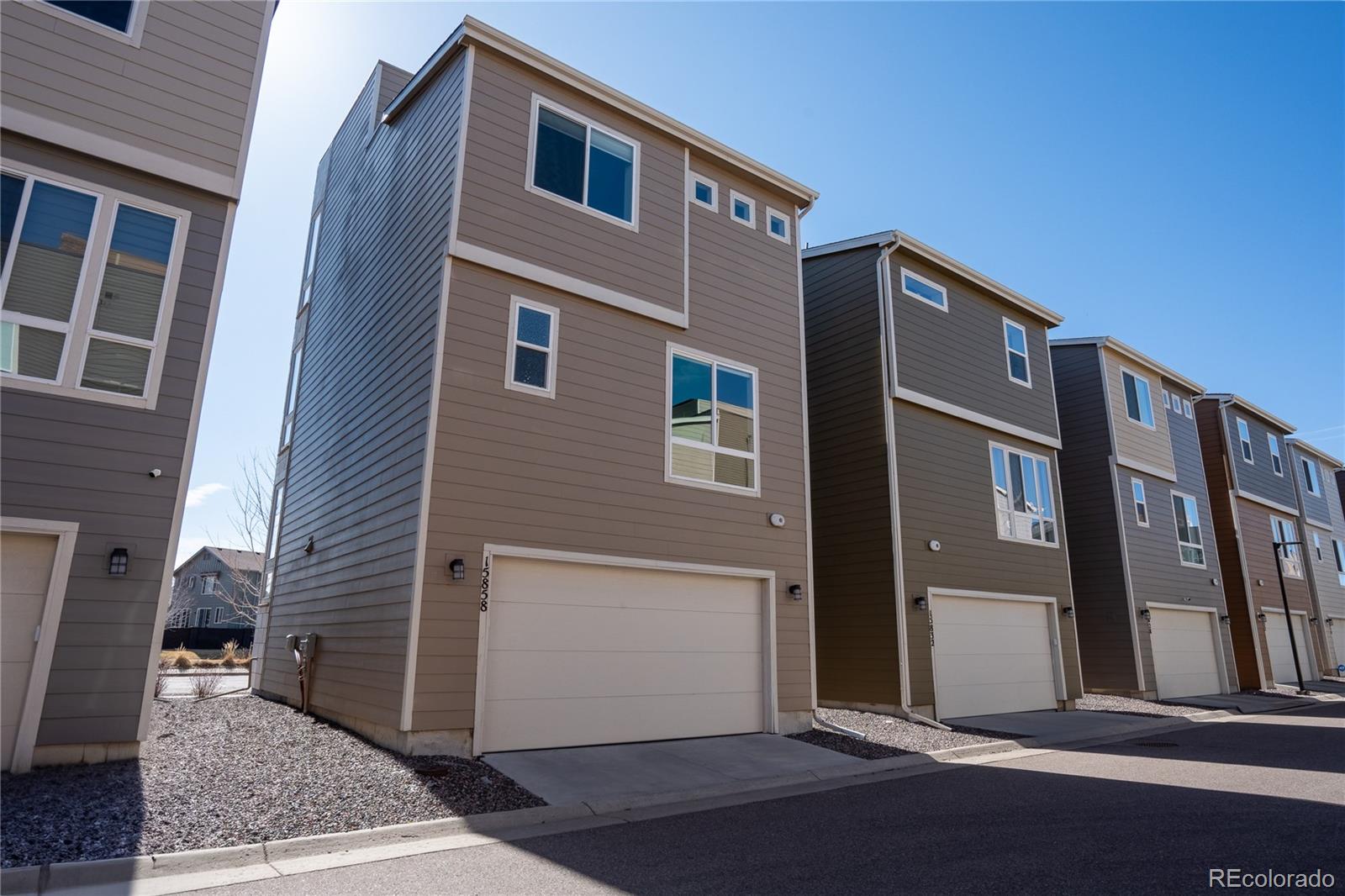 MLS Image #25 for 15858 e broncos place,englewood, Colorado