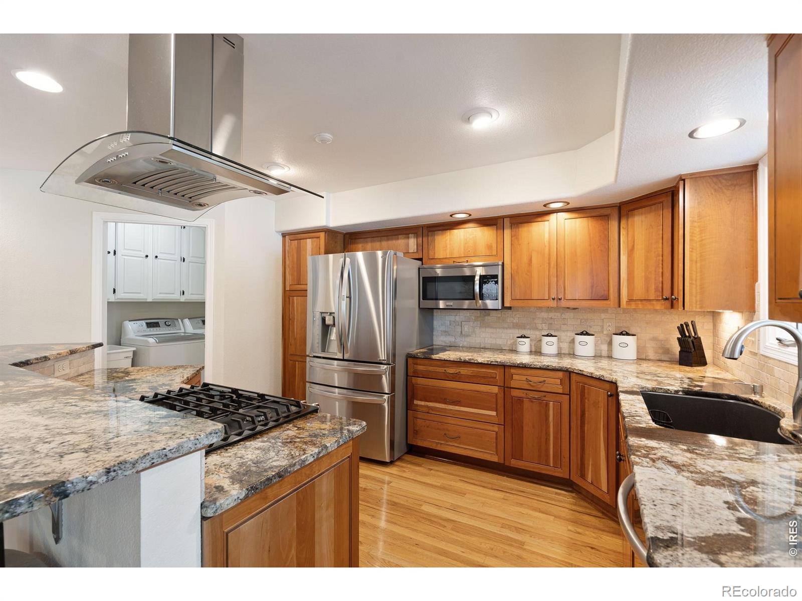 MLS Image #11 for 1766  park drive,loveland, Colorado