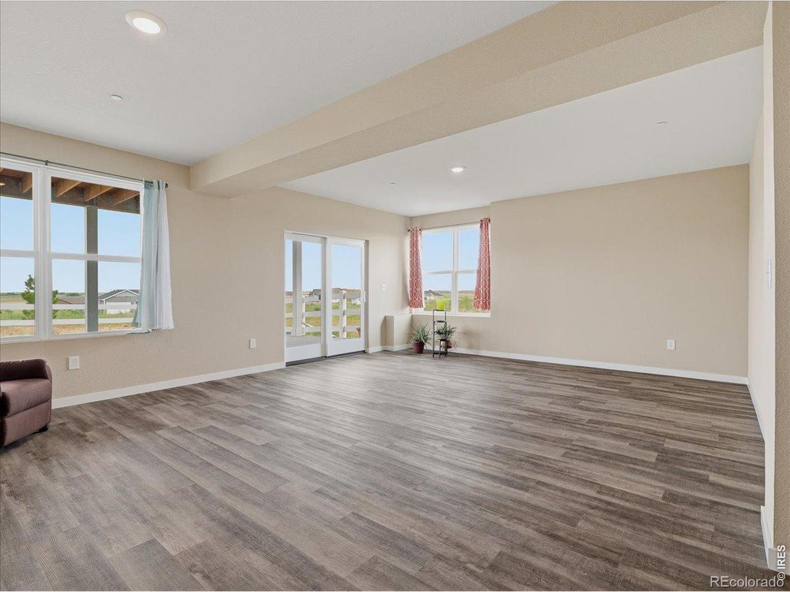 MLS Image #14 for 16478  essex road,platteville, Colorado
