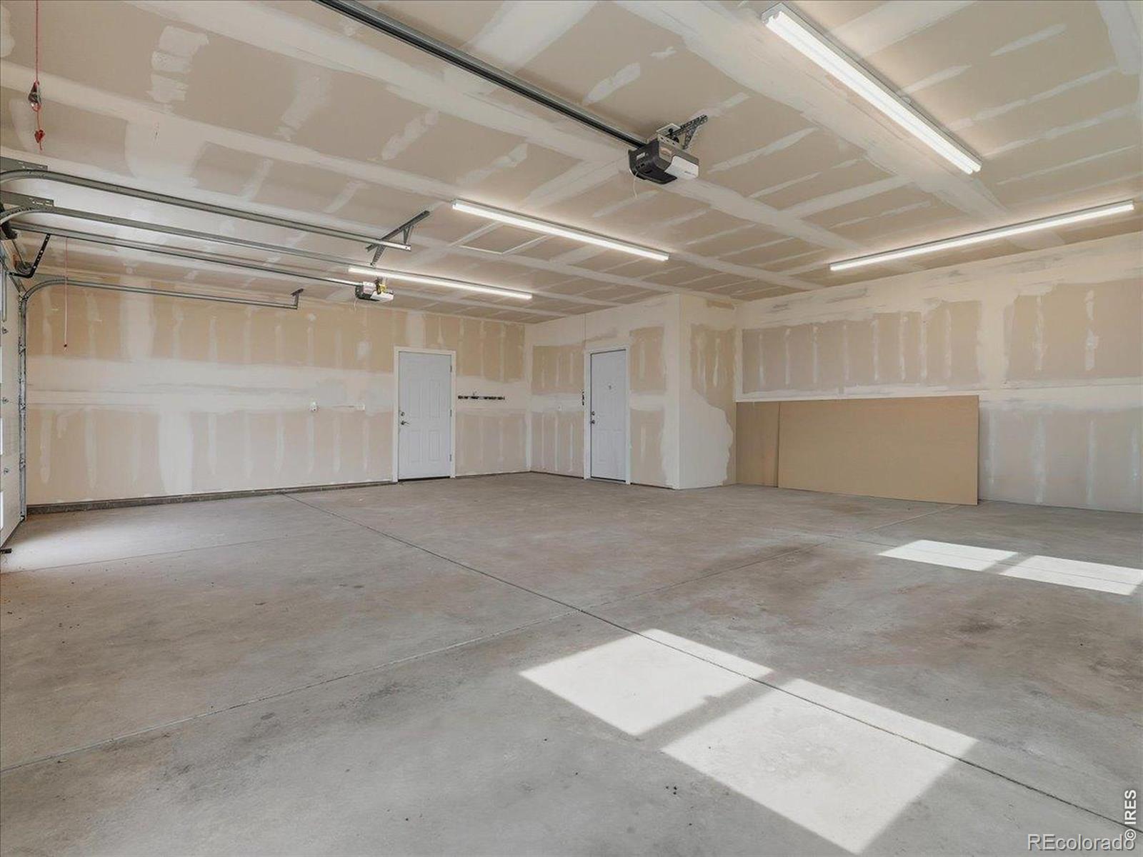 MLS Image #38 for 16478  essex road,platteville, Colorado