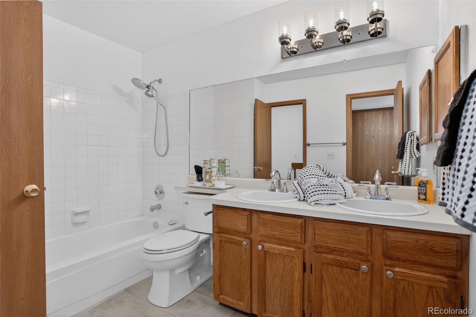 MLS Image #18 for 11133 w 17th avenue,lakewood, Colorado