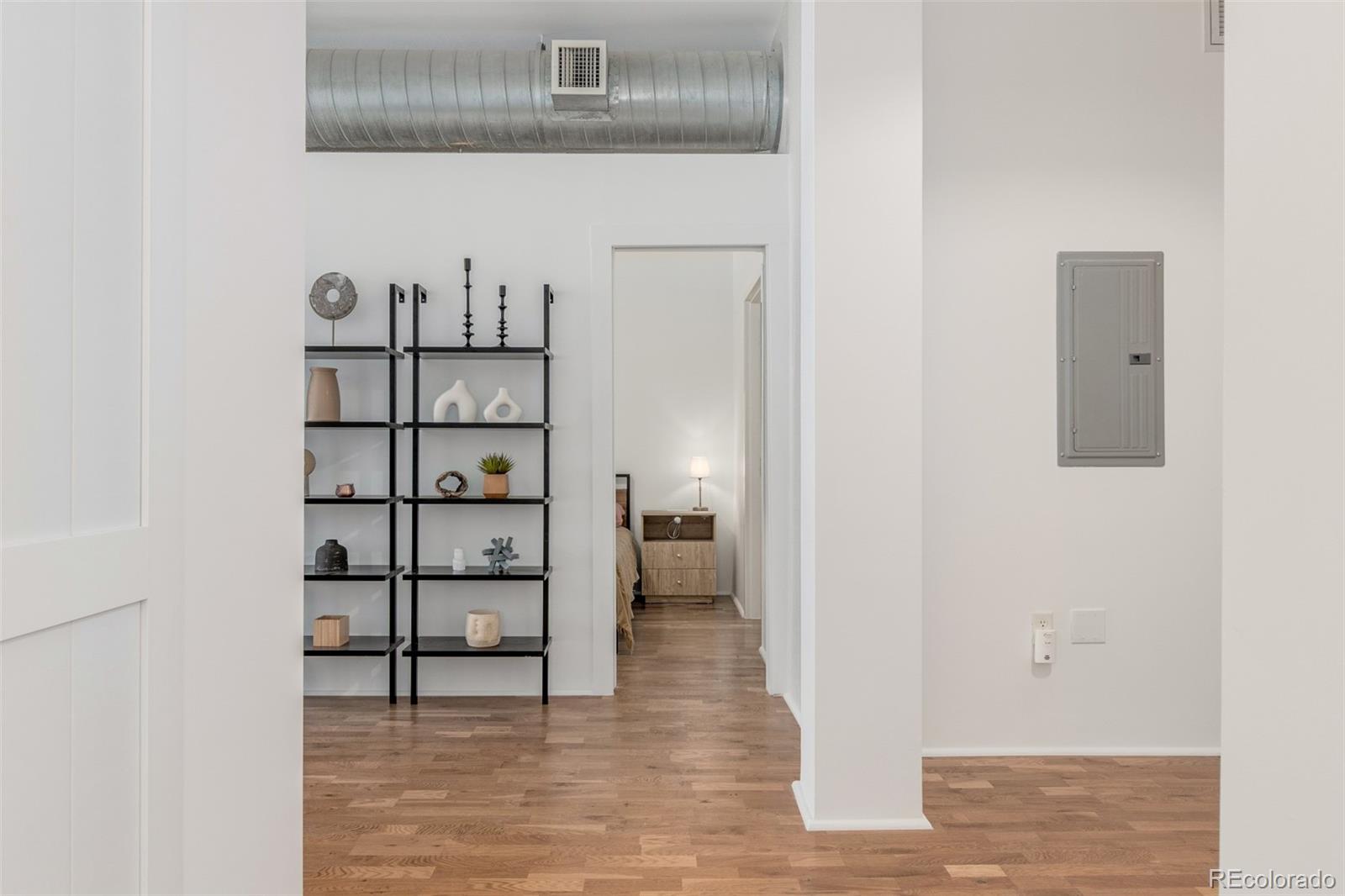 MLS Image #14 for 3100  huron street 2r,denver, Colorado