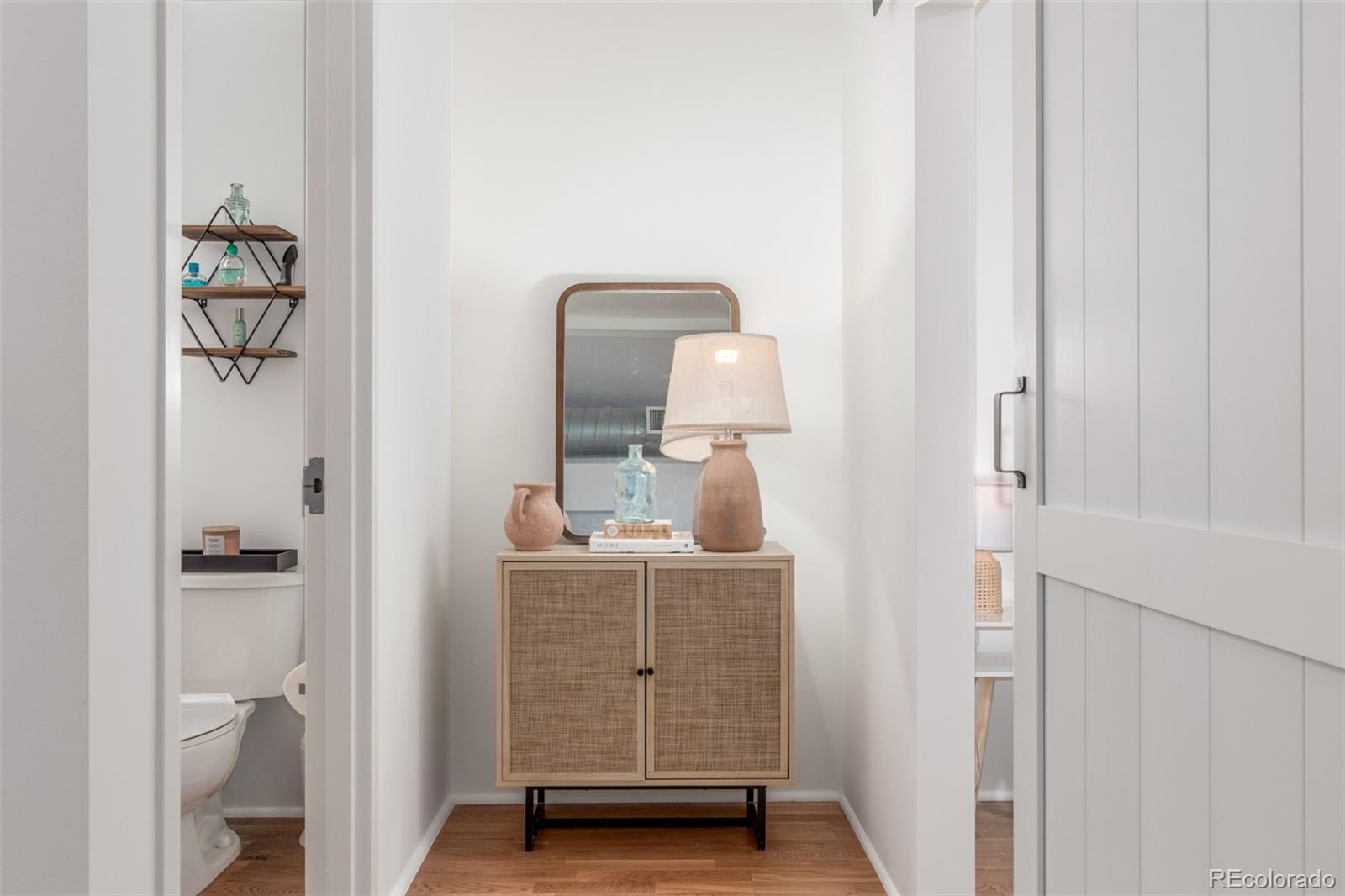 MLS Image #23 for 3100  huron street 2r,denver, Colorado