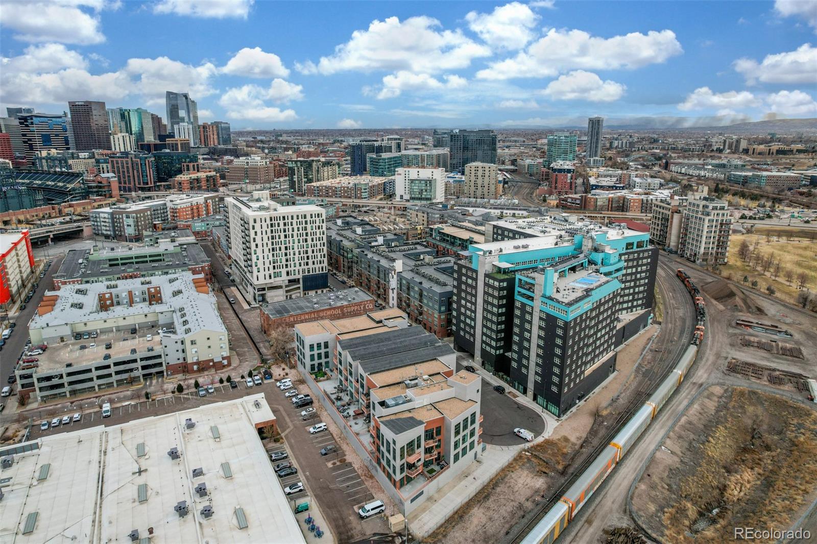 MLS Image #30 for 3100  huron street 2r,denver, Colorado