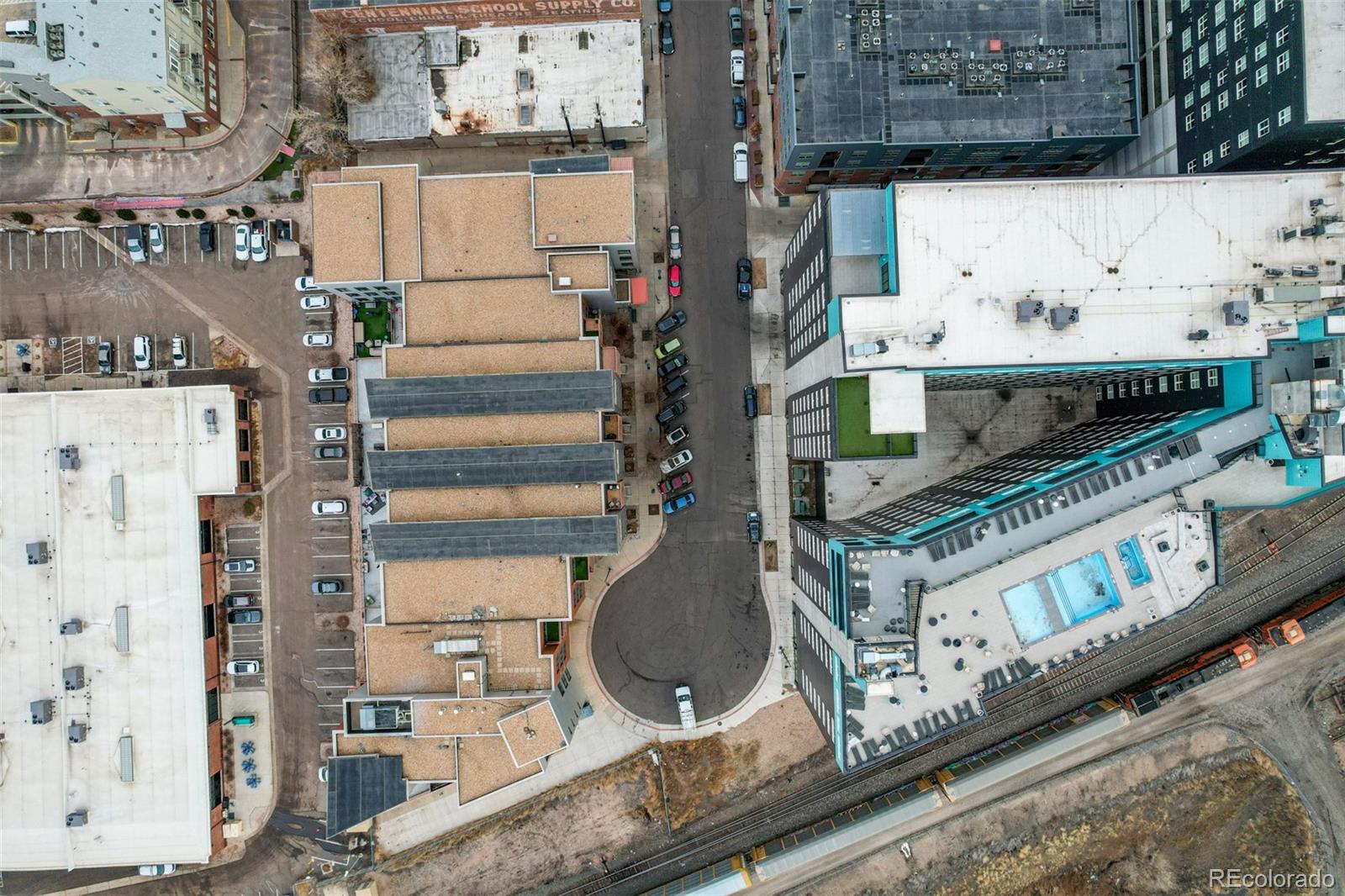 MLS Image #33 for 3100  huron street 2r,denver, Colorado