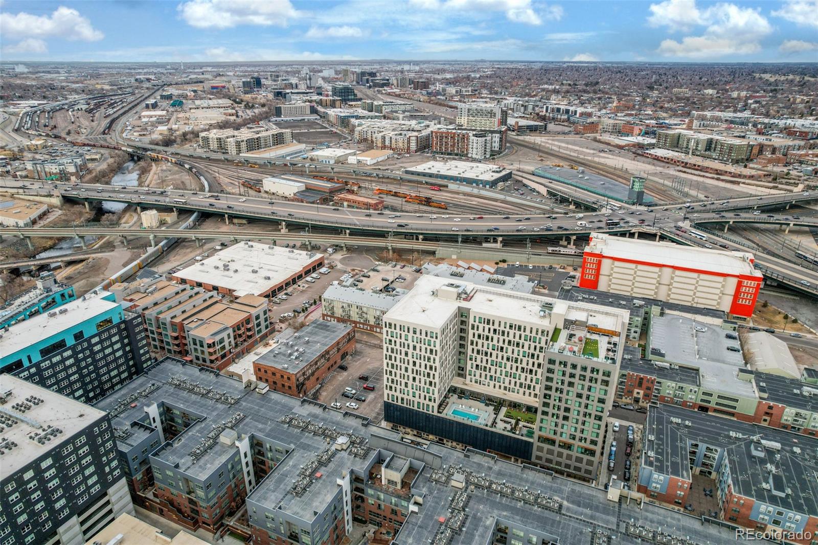 MLS Image #34 for 3100  huron street 2r,denver, Colorado
