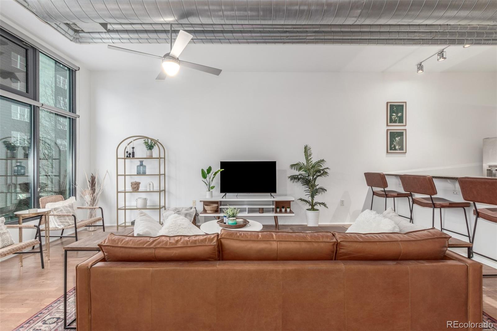 MLS Image #7 for 3100  huron street 2r,denver, Colorado