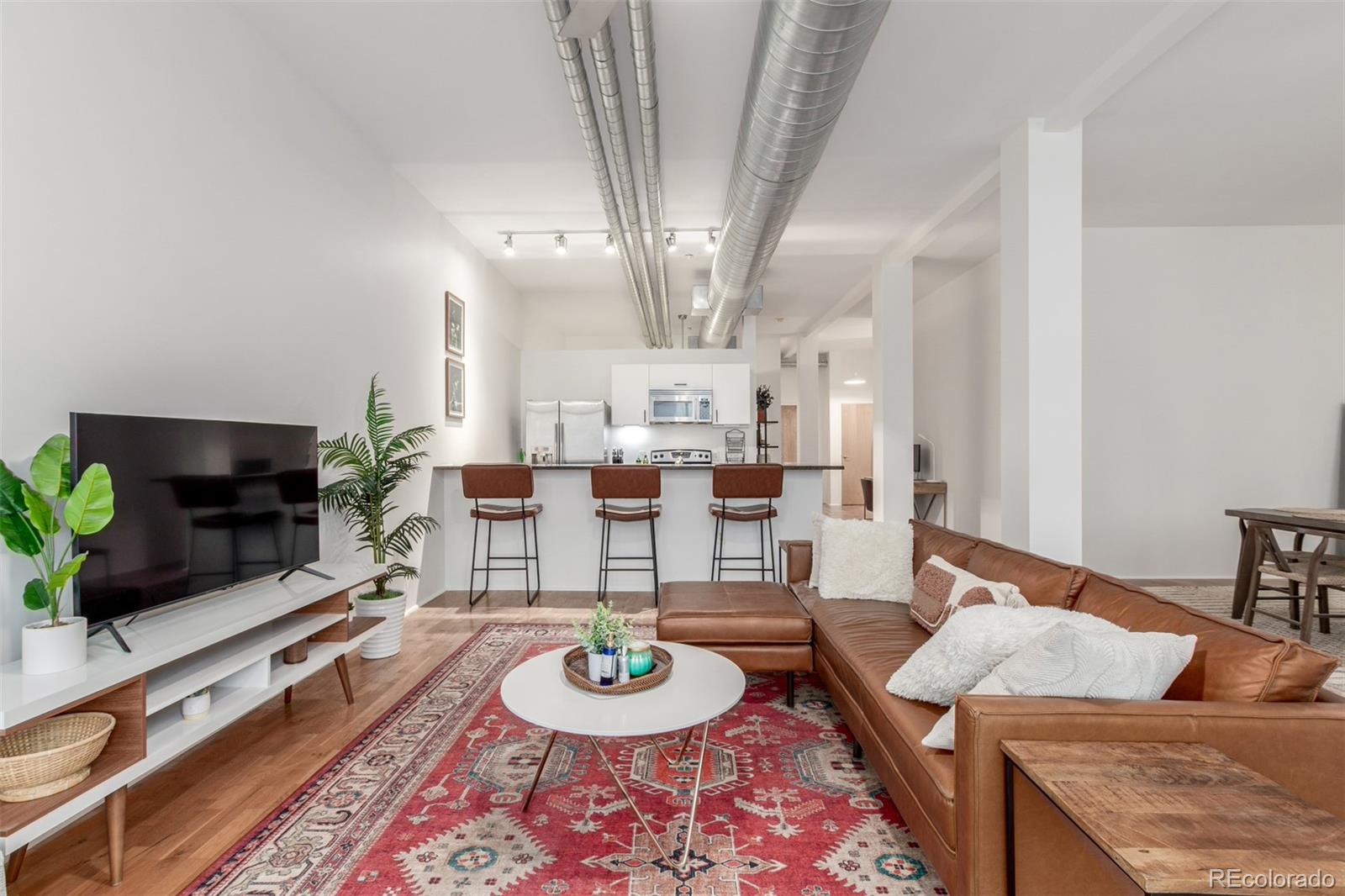 MLS Image #9 for 3100  huron street 2r,denver, Colorado
