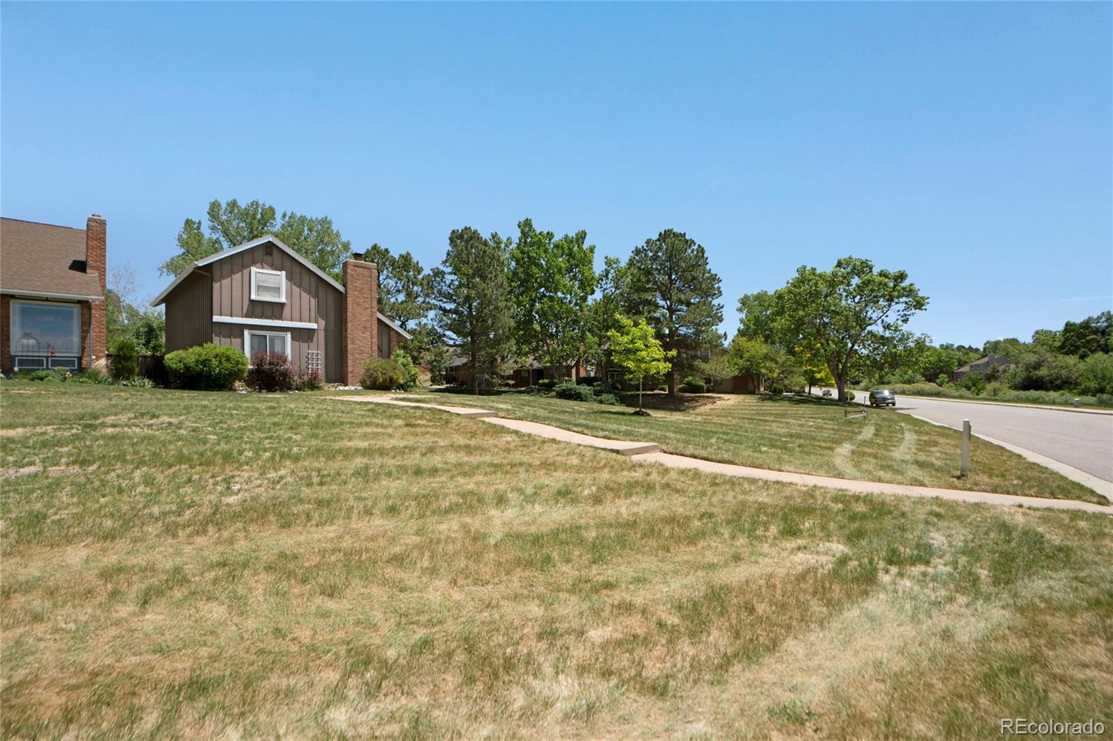 MLS Image #2 for 7609 e jamison drive,centennial, Colorado