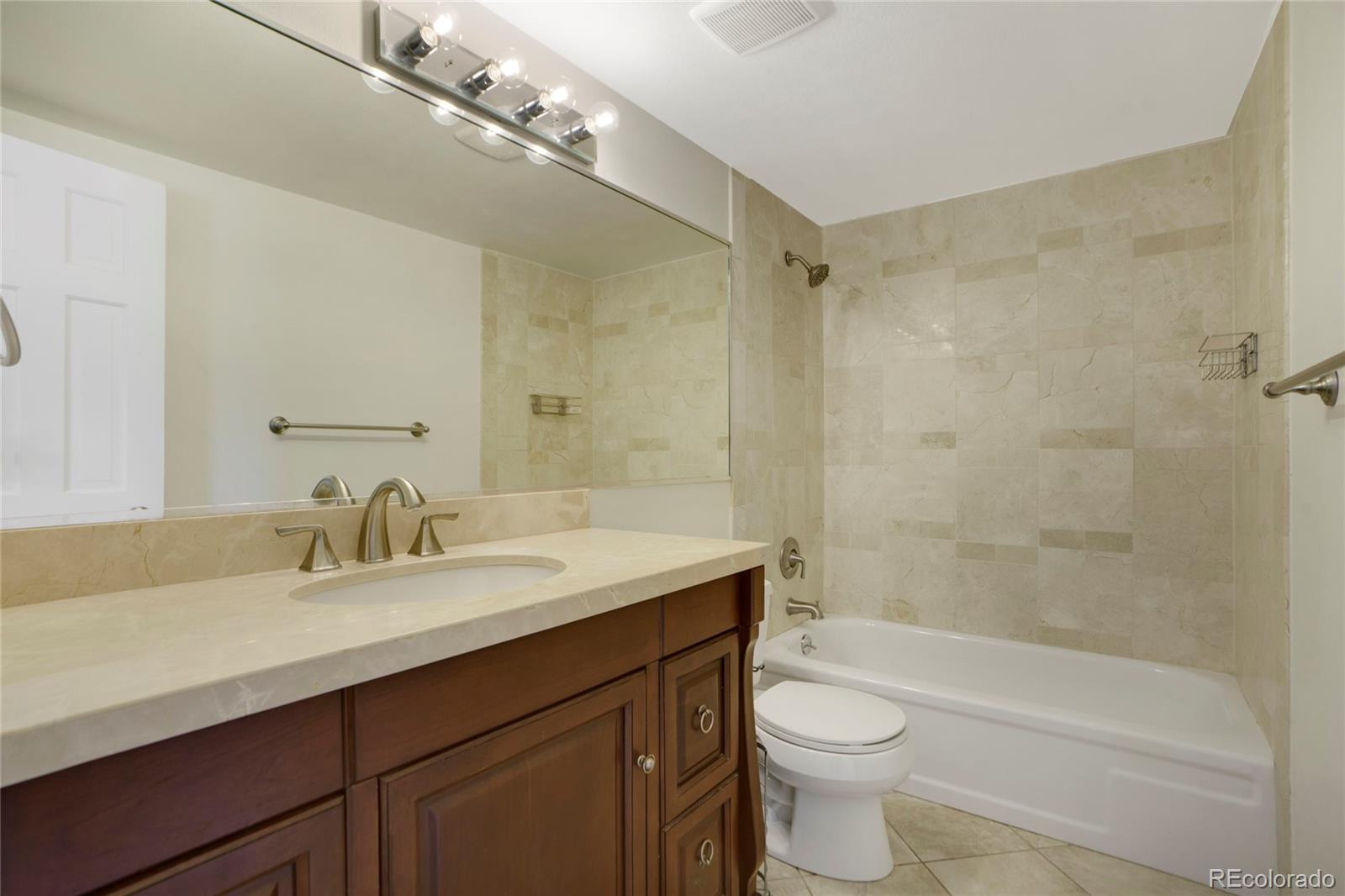 MLS Image #9 for 7609 e jamison drive,centennial, Colorado