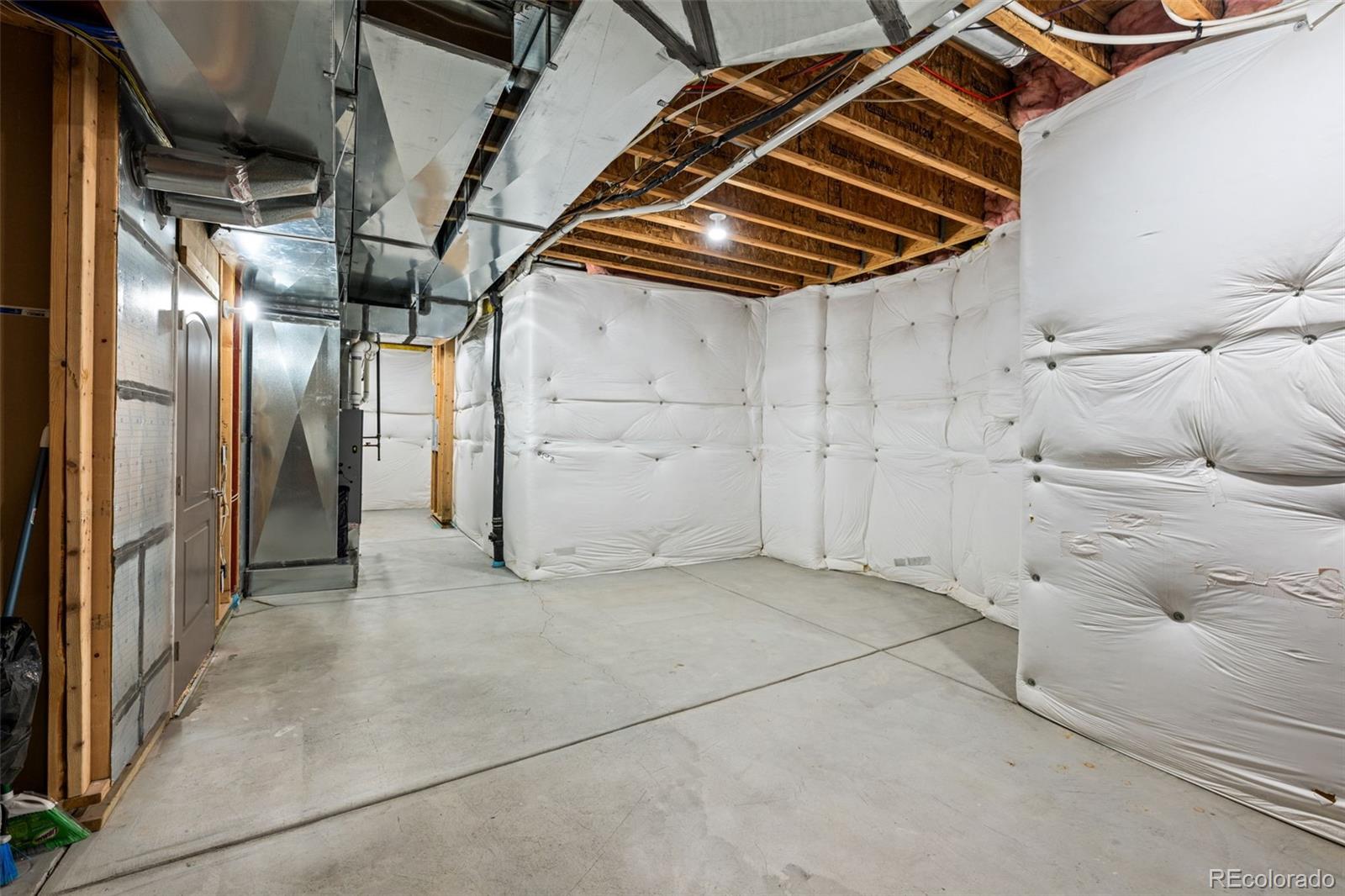 MLS Image #23 for 13028 w 27th lane,golden, Colorado