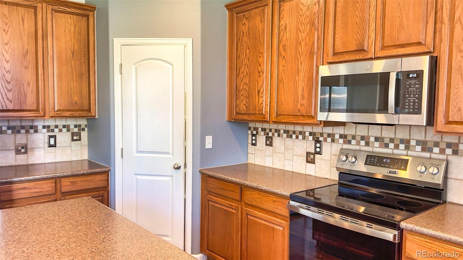 MLS Image #10 for 11303  newport street,thornton, Colorado