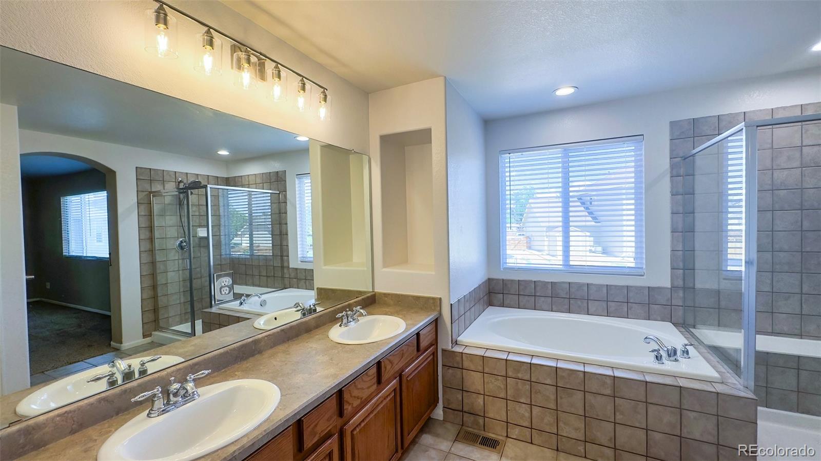 MLS Image #19 for 11303  newport street,thornton, Colorado