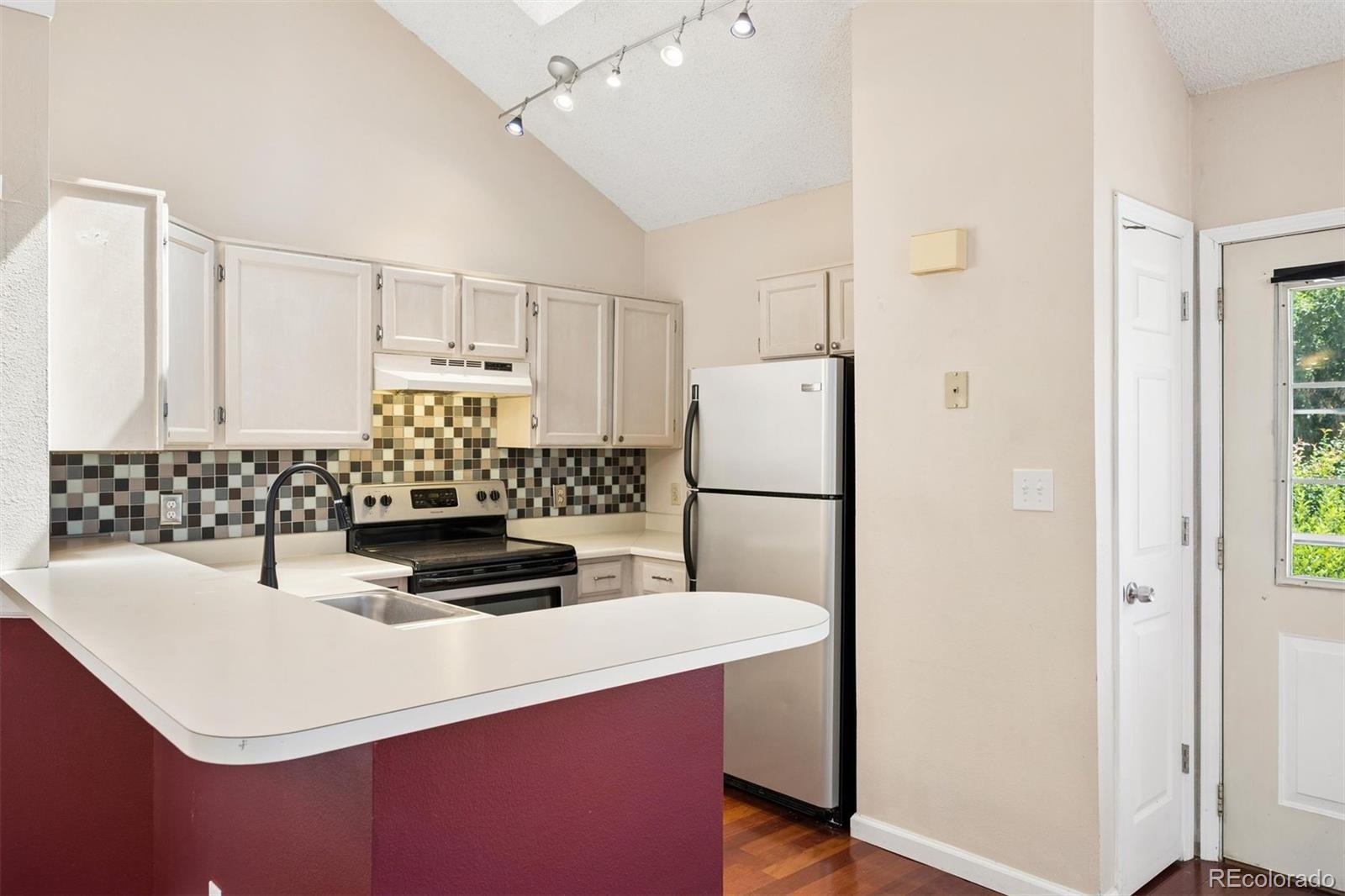 MLS Image #10 for 11109  alcott street a,denver, Colorado