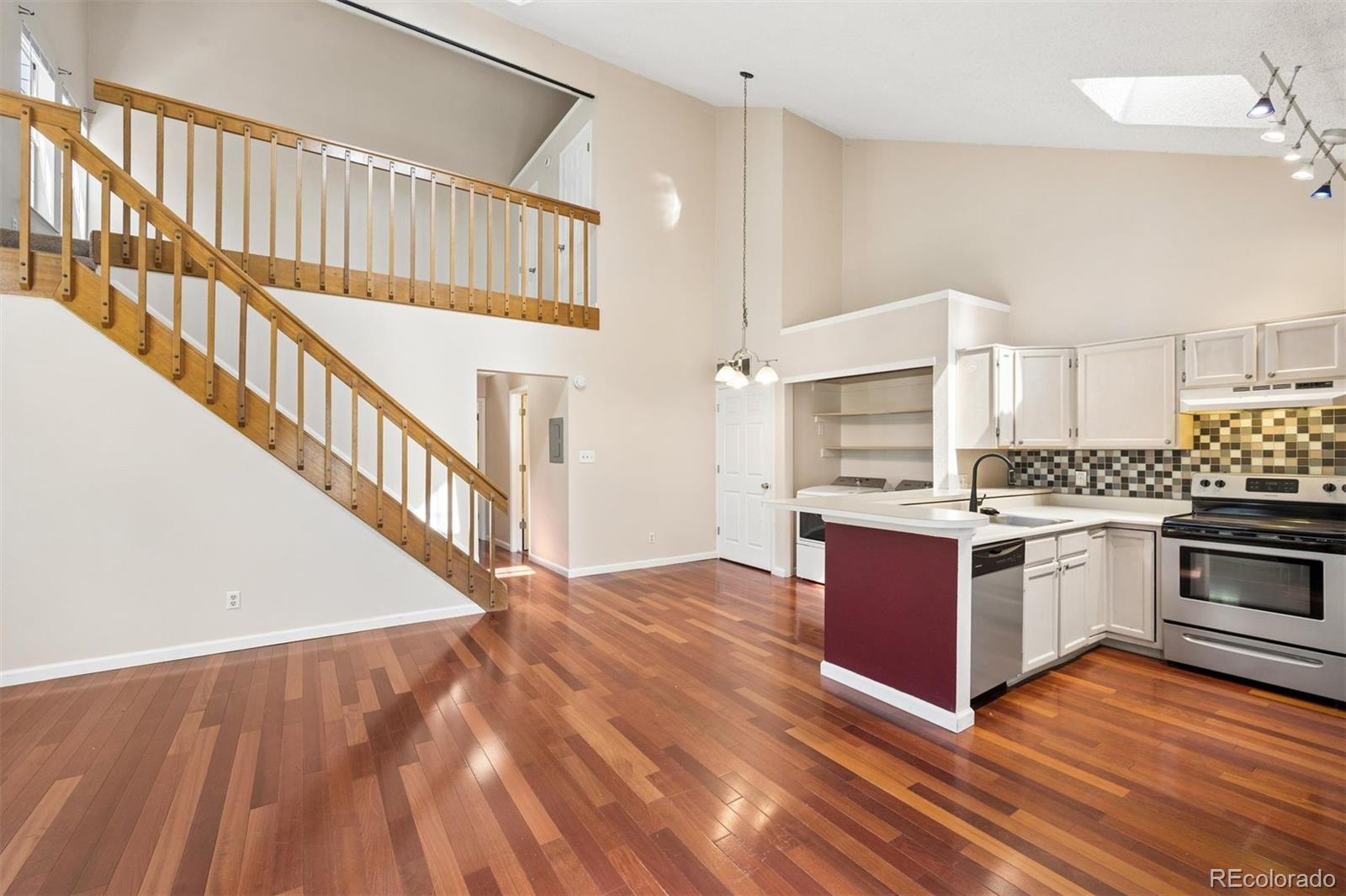 MLS Image #7 for 11109  alcott street a,denver, Colorado