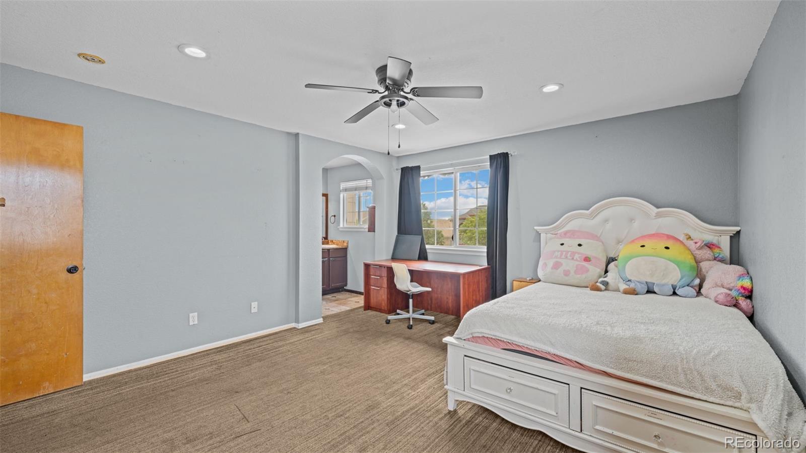MLS Image #17 for 11049  eagle creek parkway,commerce city, Colorado