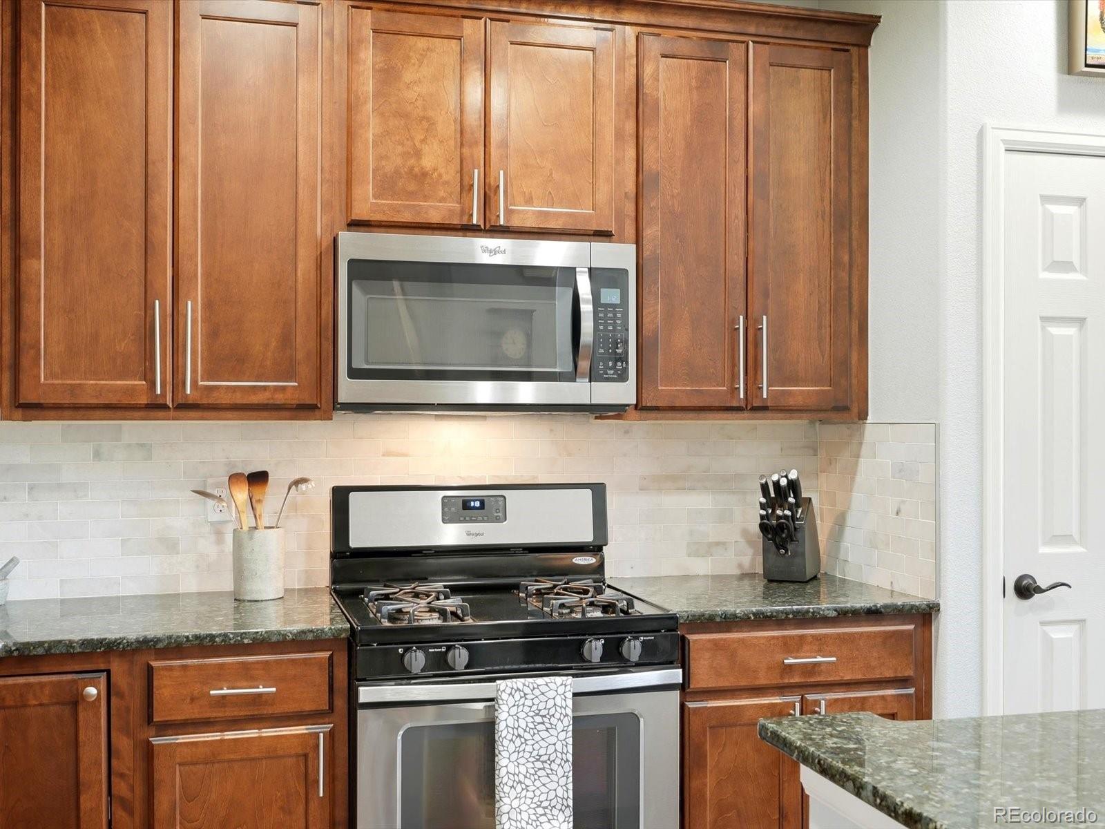MLS Image #10 for 9773 w hinsdale lane ,littleton, Colorado