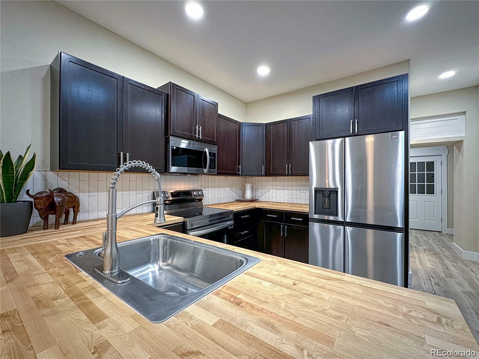 MLS Image #5 for 235 w 3rd street,salida, Colorado