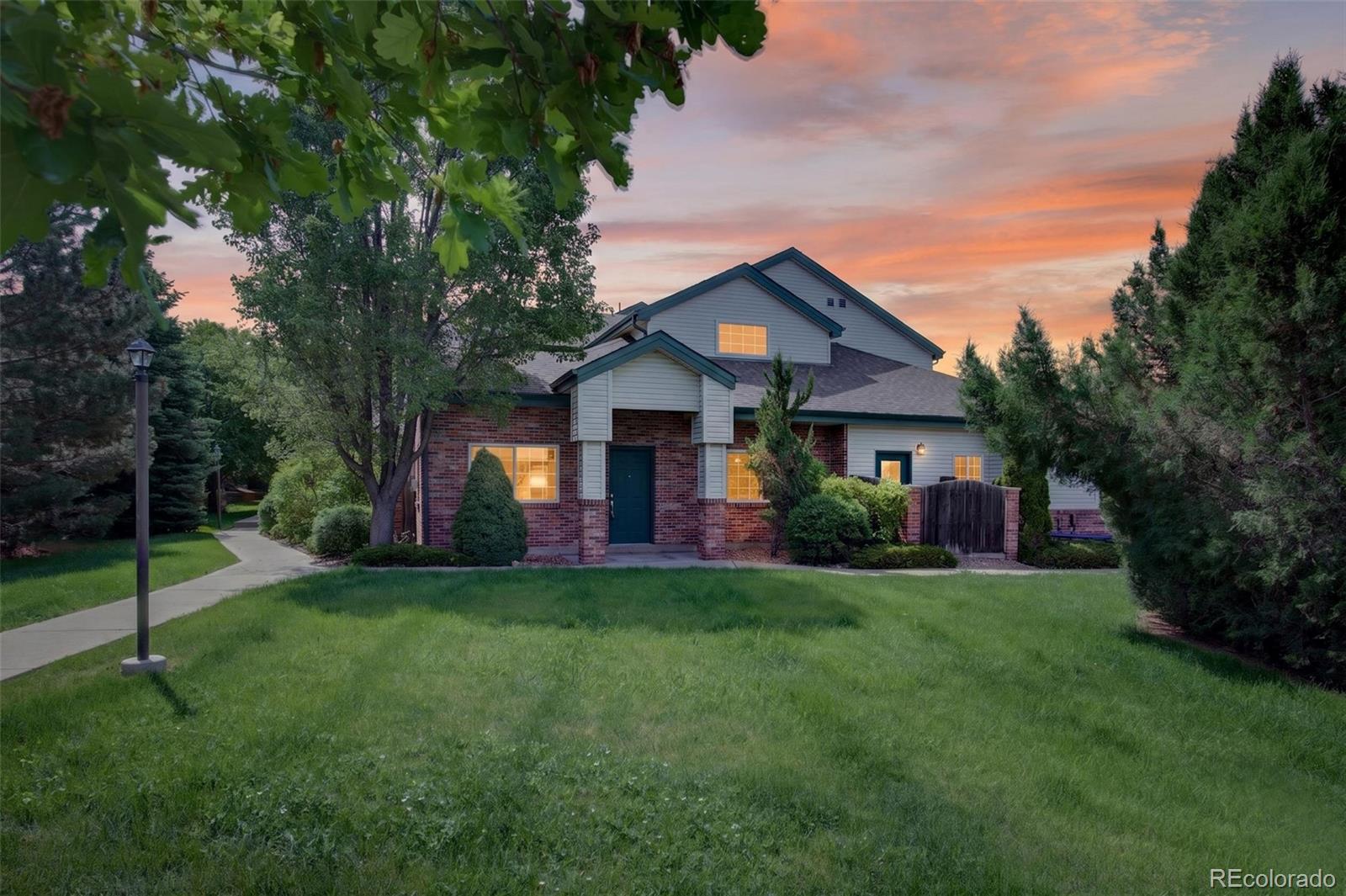 MLS Image #1 for 878 s kalispell circle,aurora, Colorado