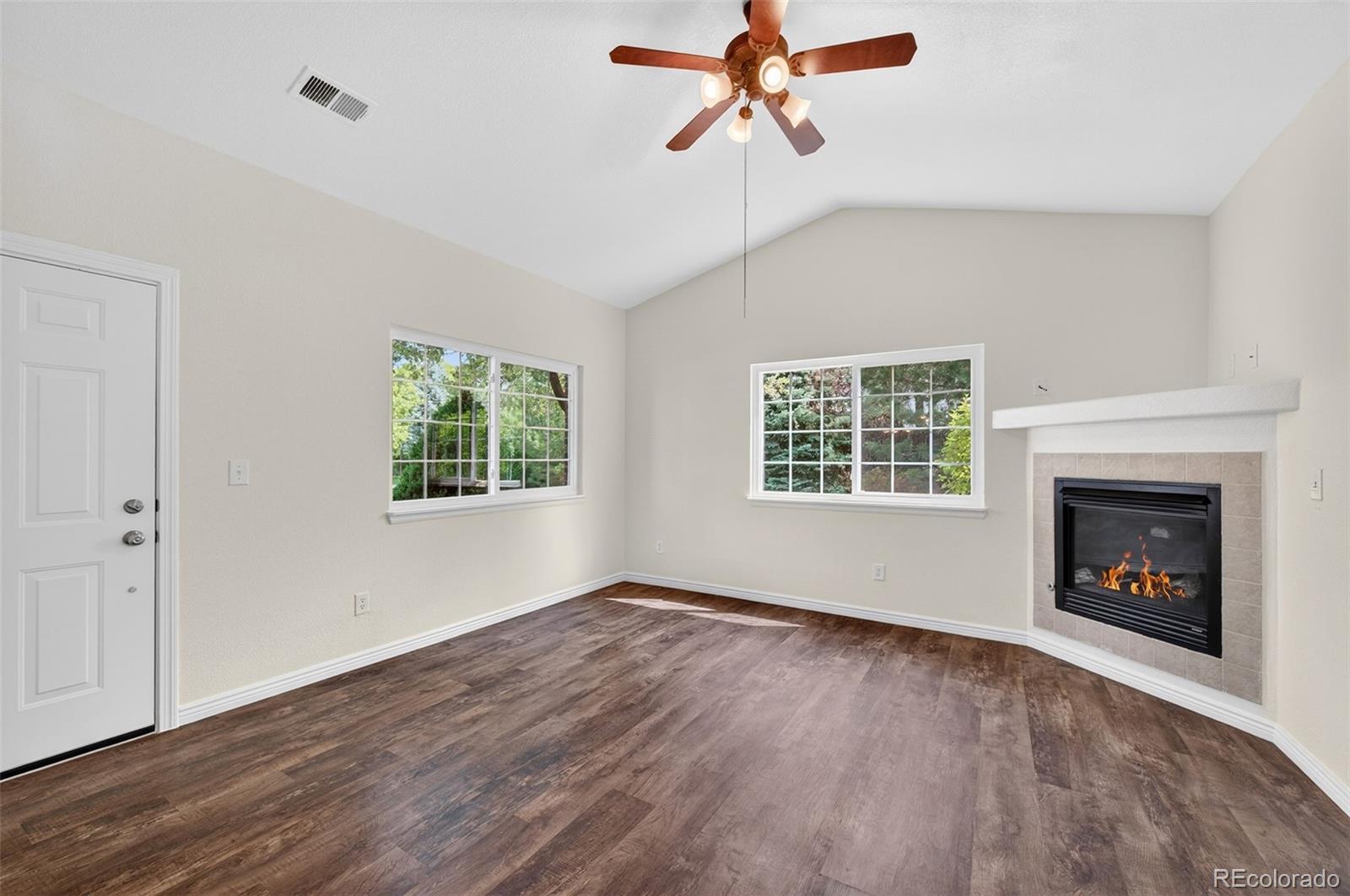 MLS Image #7 for 878 s kalispell circle,aurora, Colorado