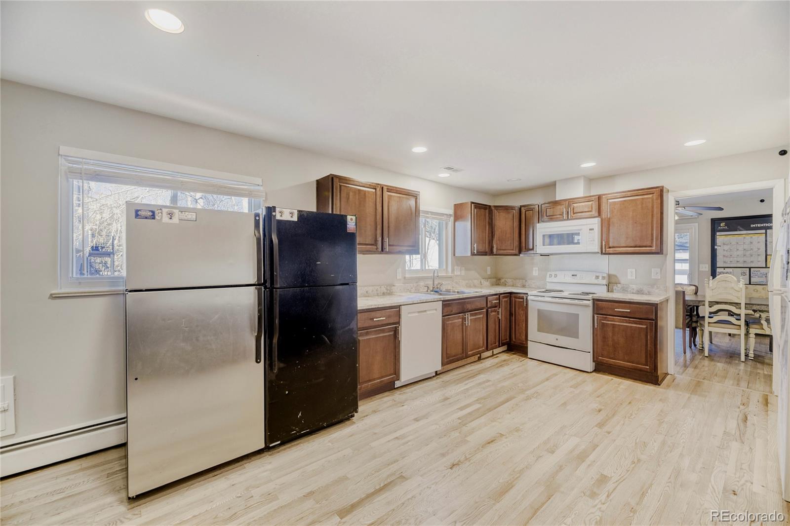MLS Image #17 for 2705 e evans avenue,denver, Colorado