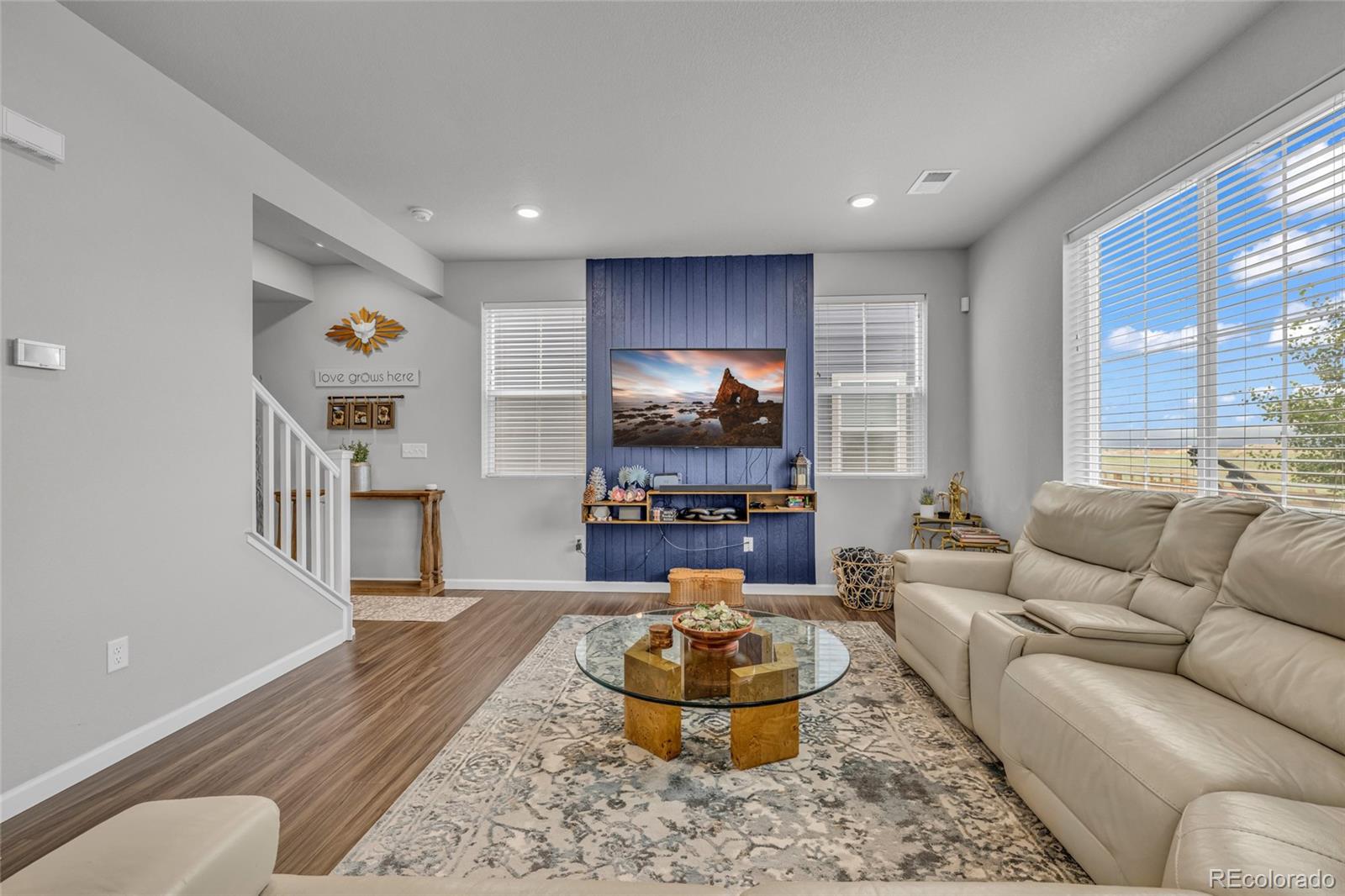 MLS Image #5 for 5433  bauer drive,longmont, Colorado