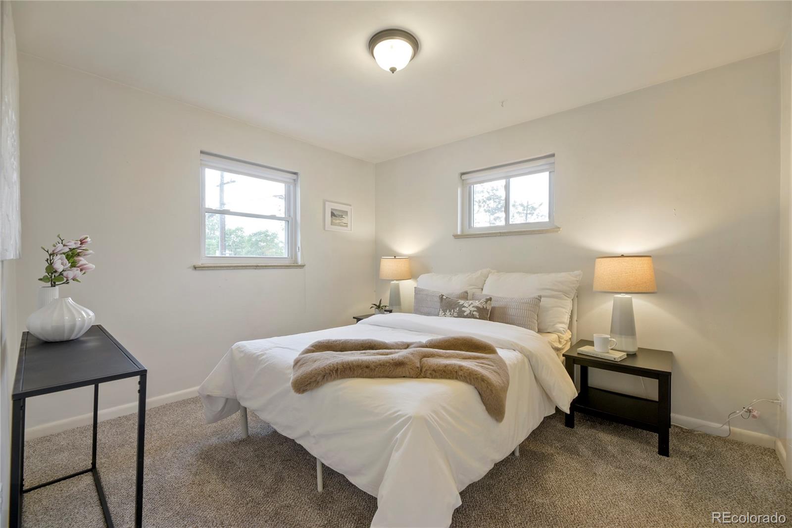 MLS Image #11 for 1601 s utica street,denver, Colorado