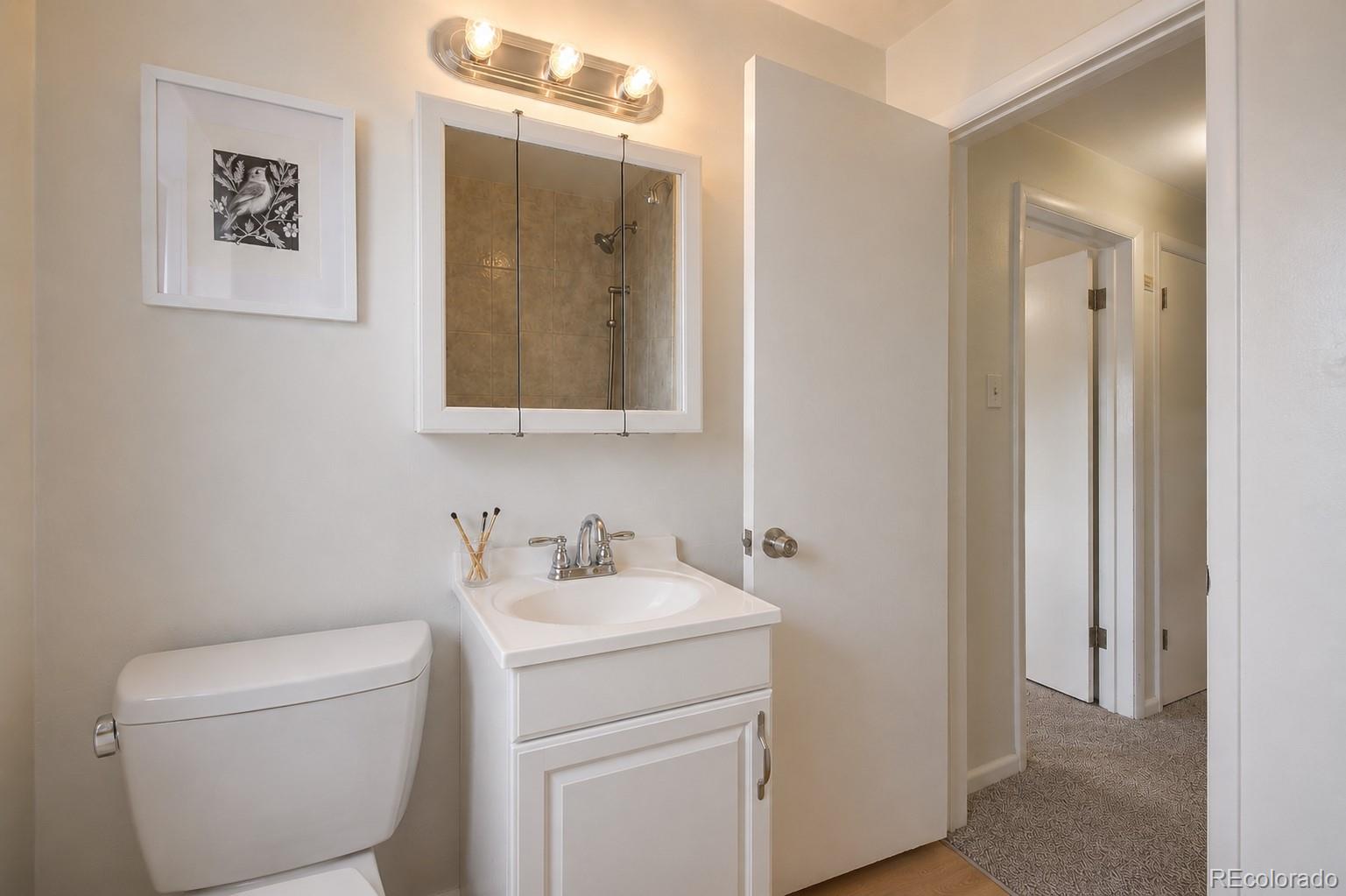 MLS Image #9 for 1601 s utica street,denver, Colorado