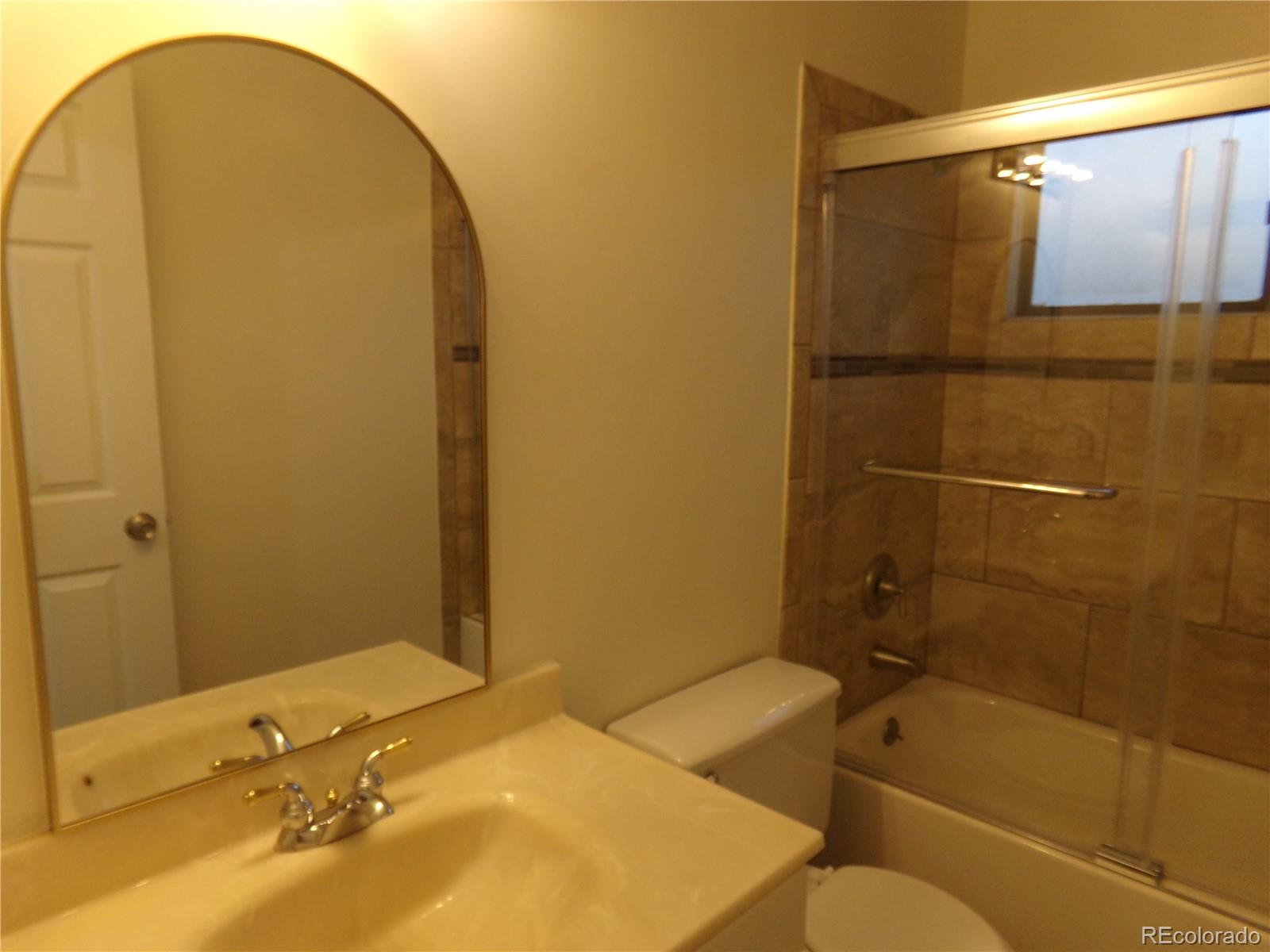 MLS Image #13 for 3817 s ceylon way,aurora, Colorado