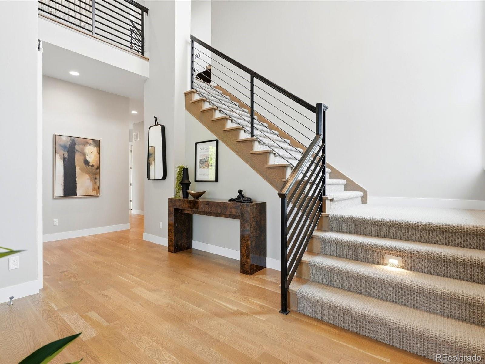 MLS Image #3 for 61 n magnolia way,denver, Colorado
