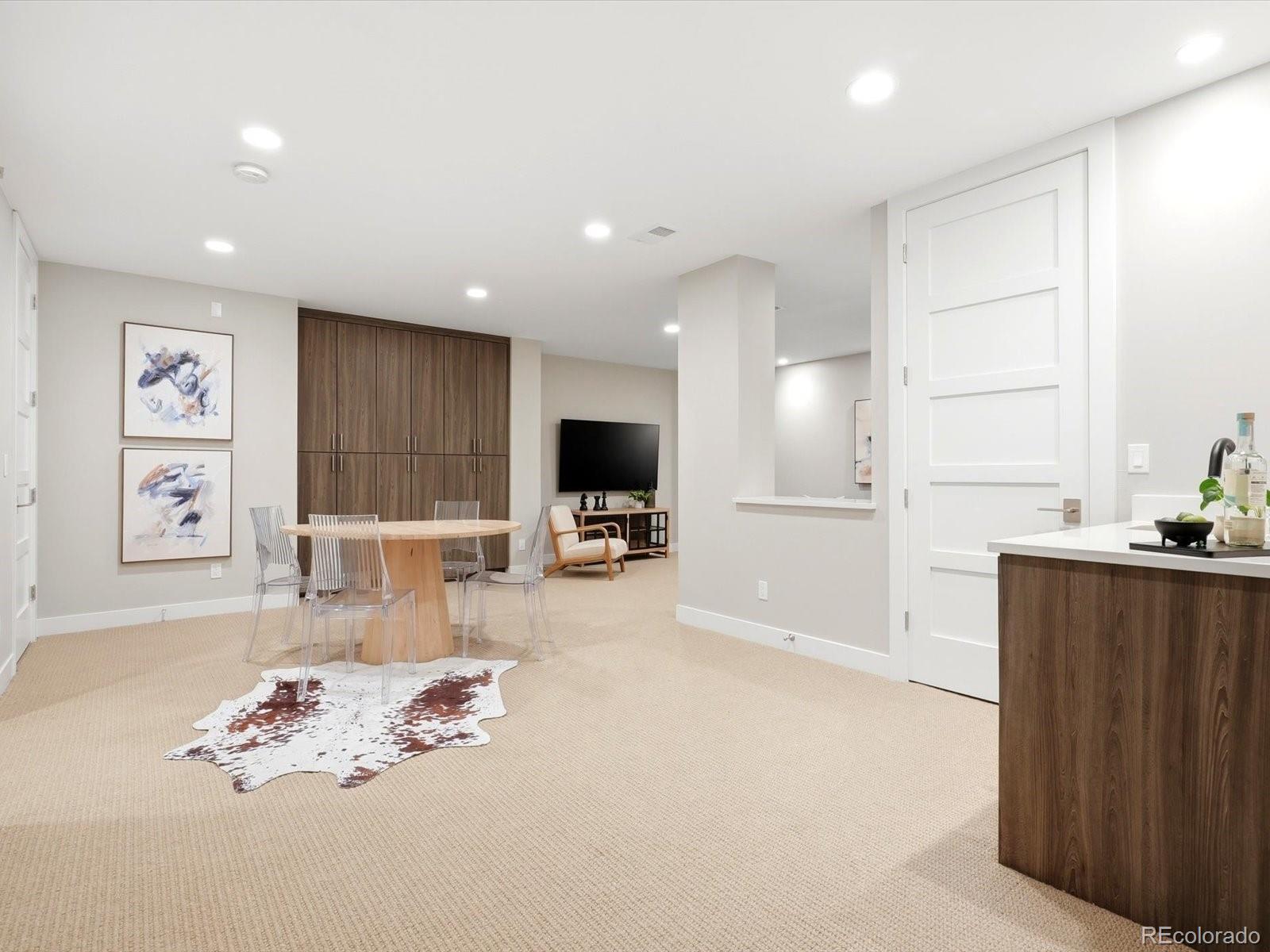 MLS Image #40 for 61 n magnolia way,denver, Colorado