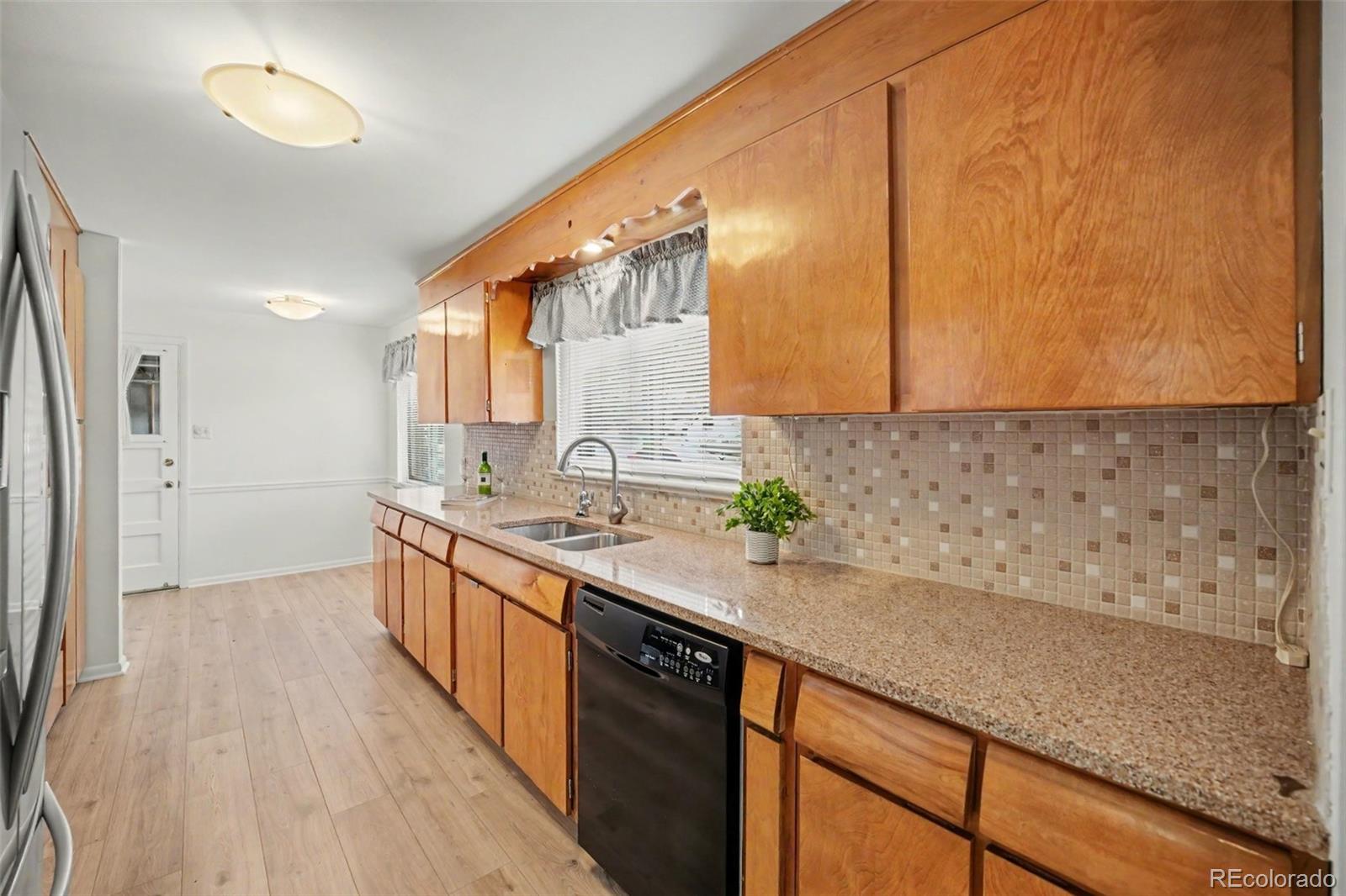 MLS Image #5 for 6644 s penrose court,centennial, Colorado