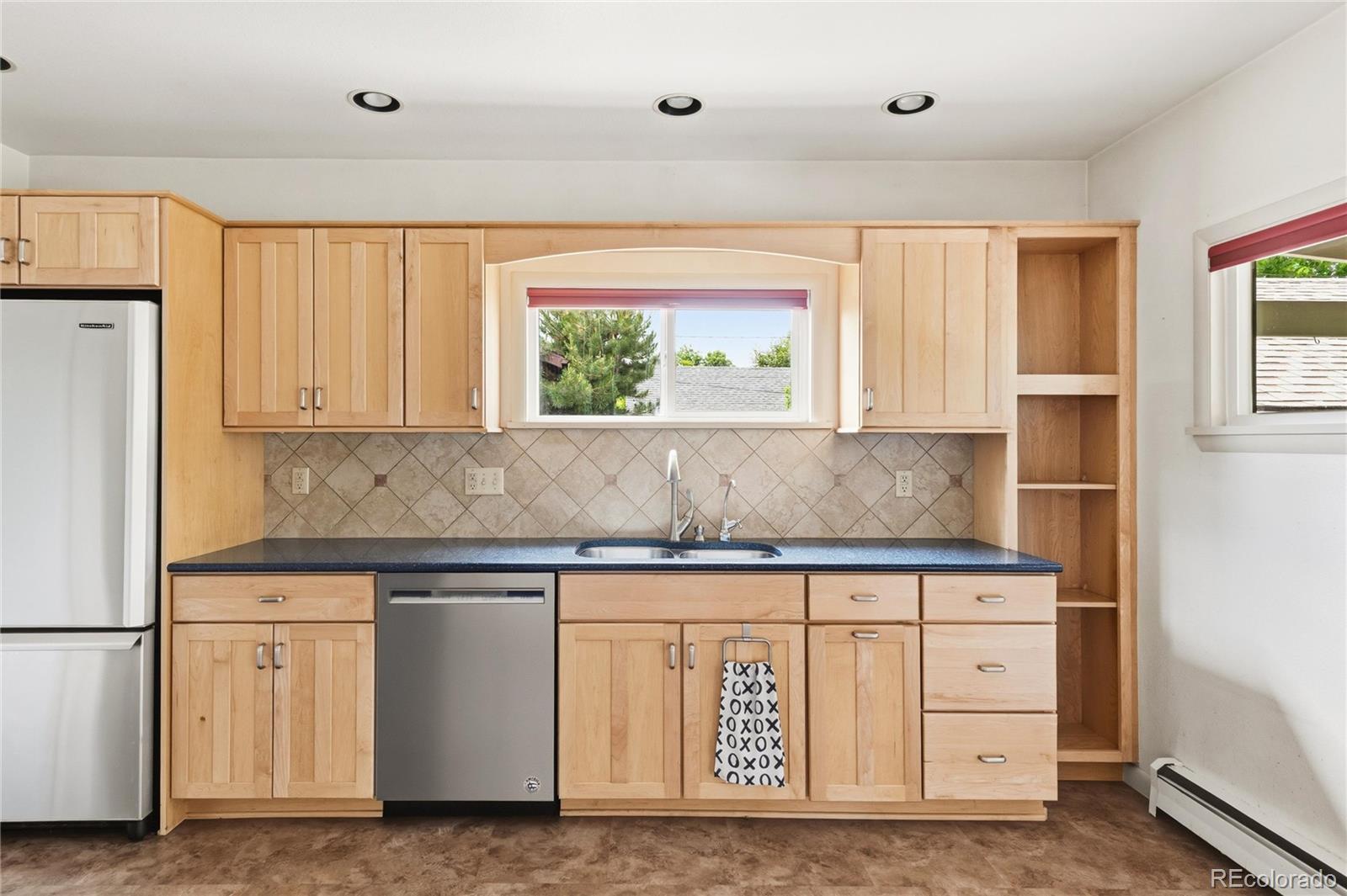 MLS Image #9 for 4447 s acoma street,englewood, Colorado