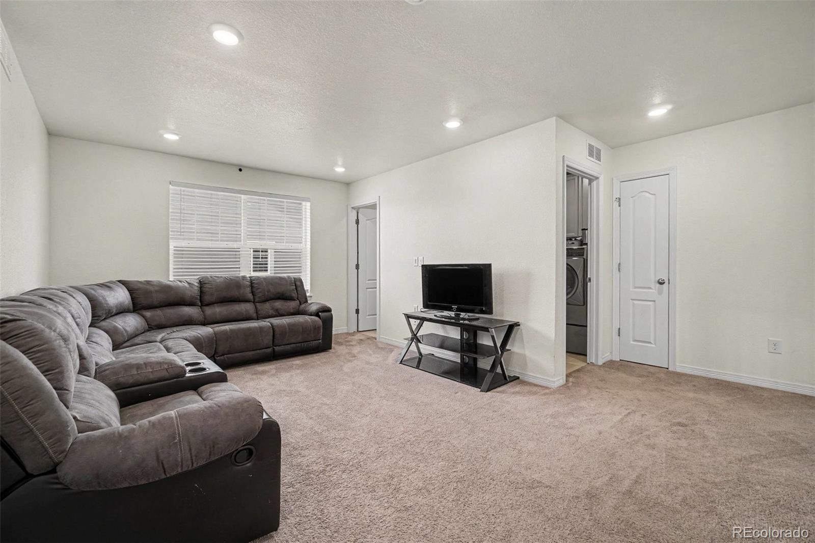 MLS Image #10 for 14426  grape street,thornton, Colorado