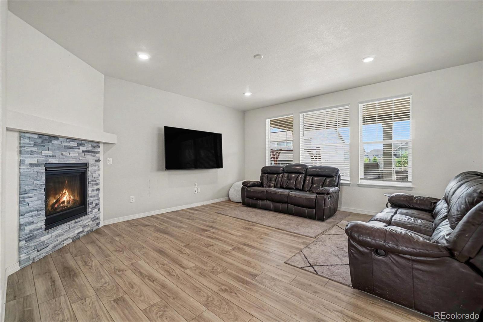 MLS Image #2 for 14426  grape street,thornton, Colorado