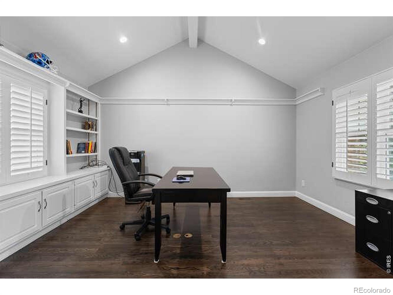 MLS Image #15 for 5220 s joliet way,englewood, Colorado