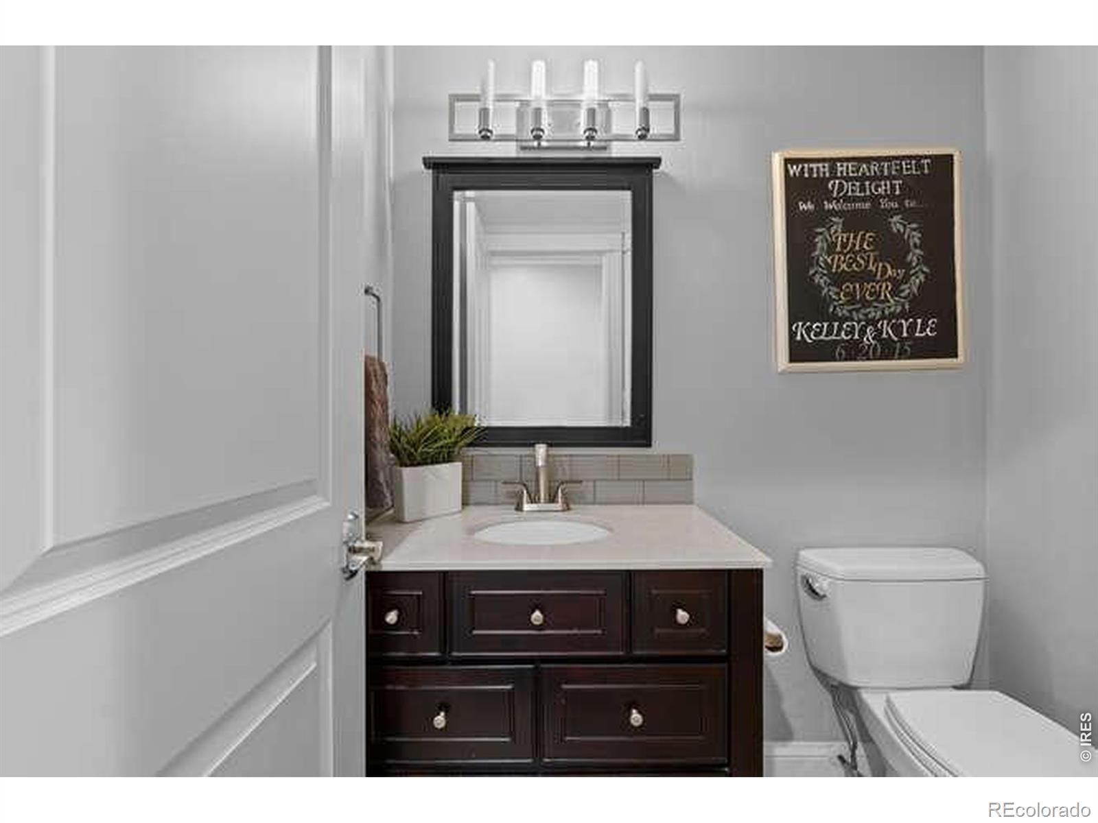 MLS Image #16 for 5220 s joliet way,englewood, Colorado